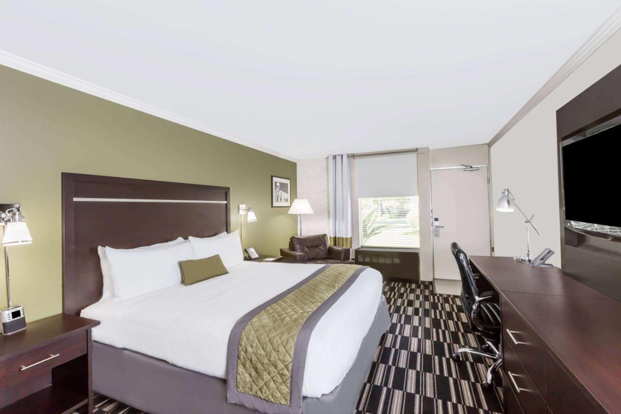 Wyndham Garden Airport 3* San Jose