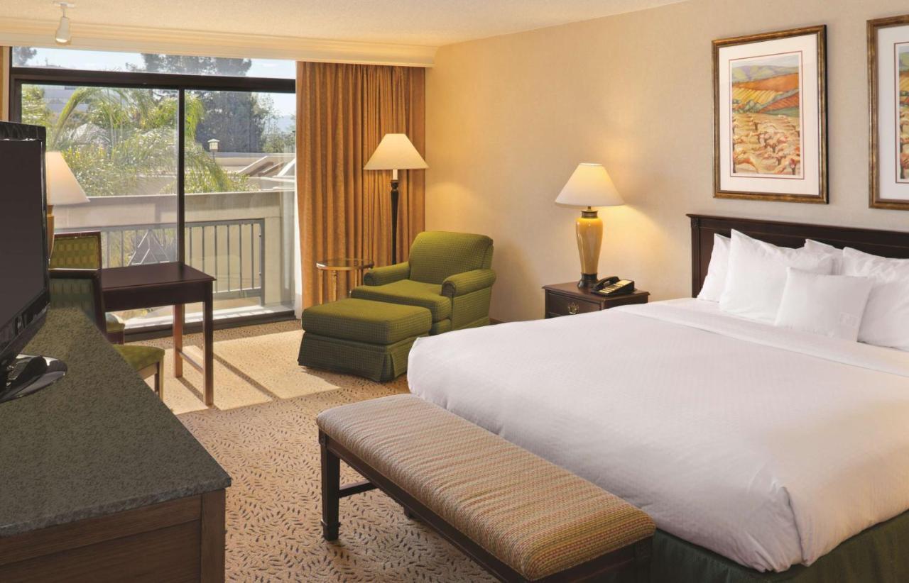 Doubletree By Hilton