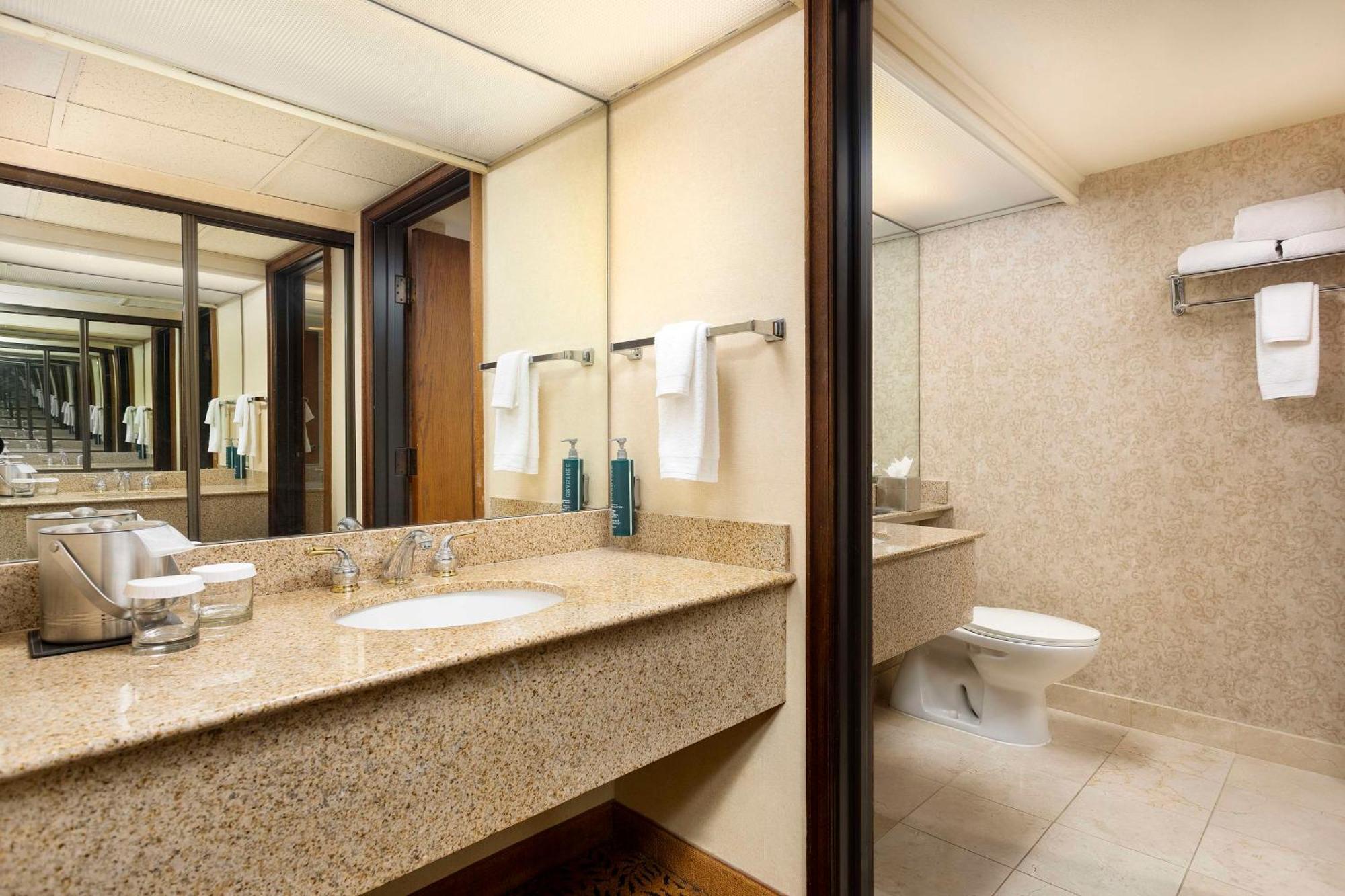 Doubletree By Hilton Hotel San Jose