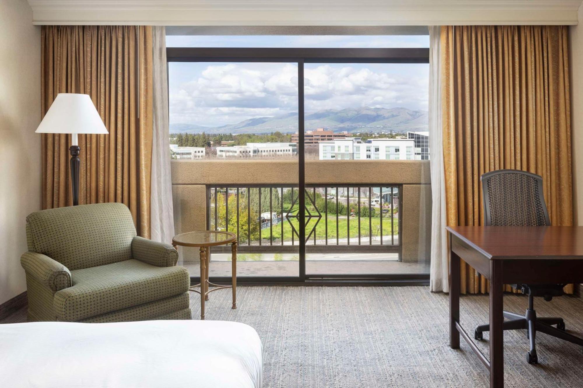 Doubletree By Hilton San Jose