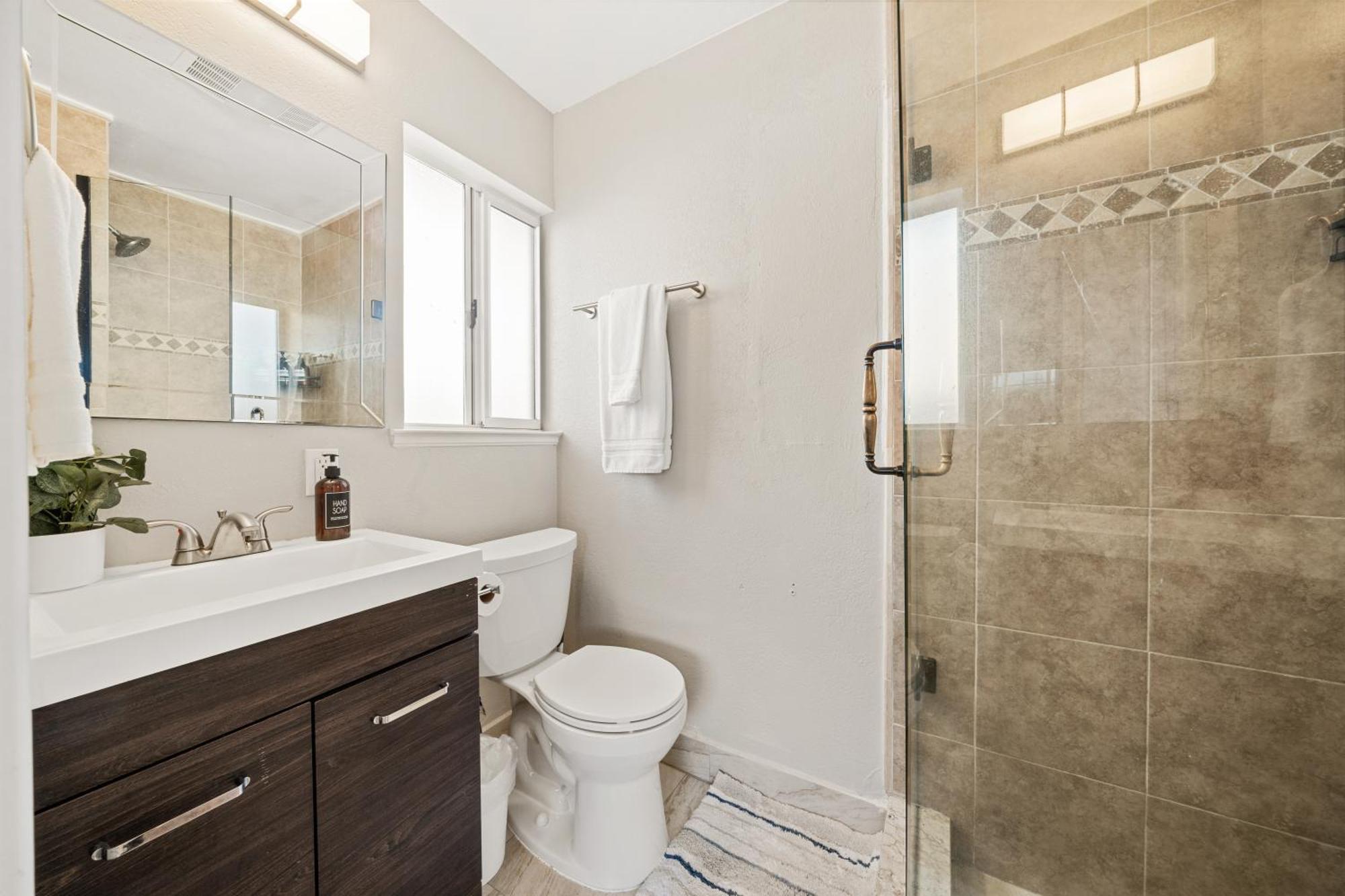 Holiday home 4br Sweet Prime Location - 2 Master Br