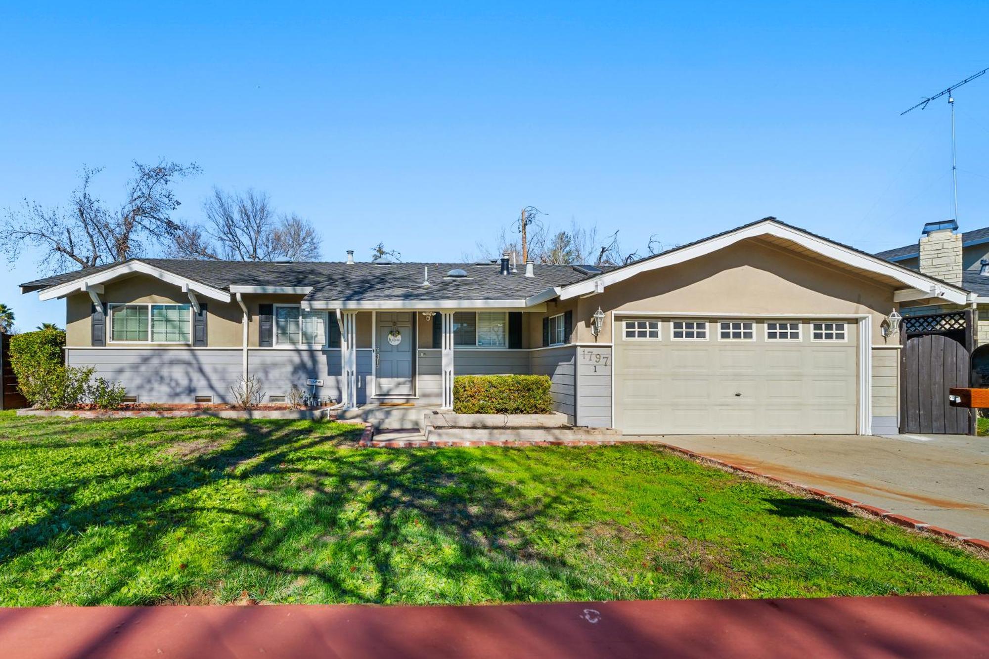 4br Sweet Prime Location - 2 Master Br