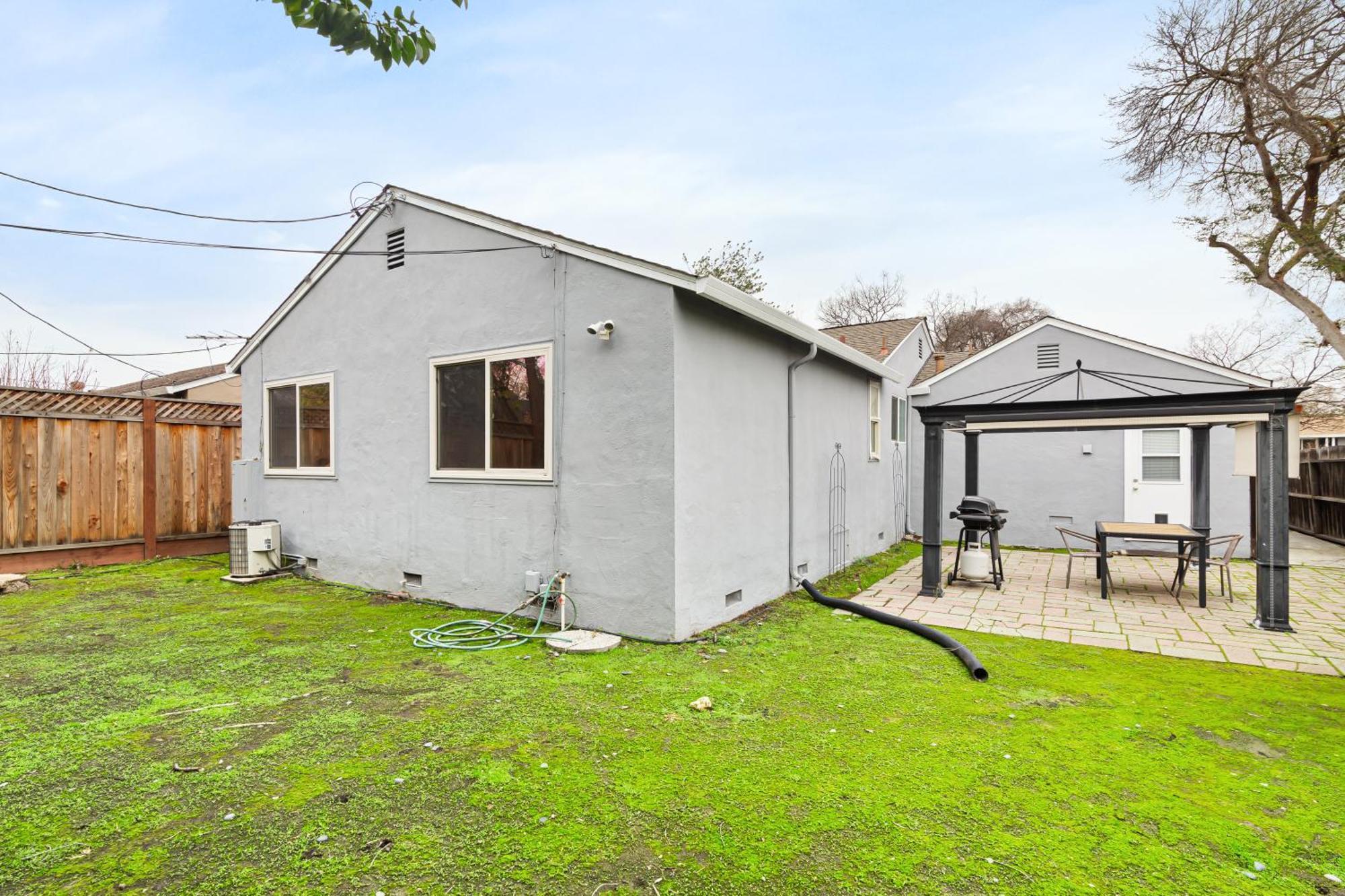 @ Marbella Lane - Immaculate & Cozy 3br * San Jose