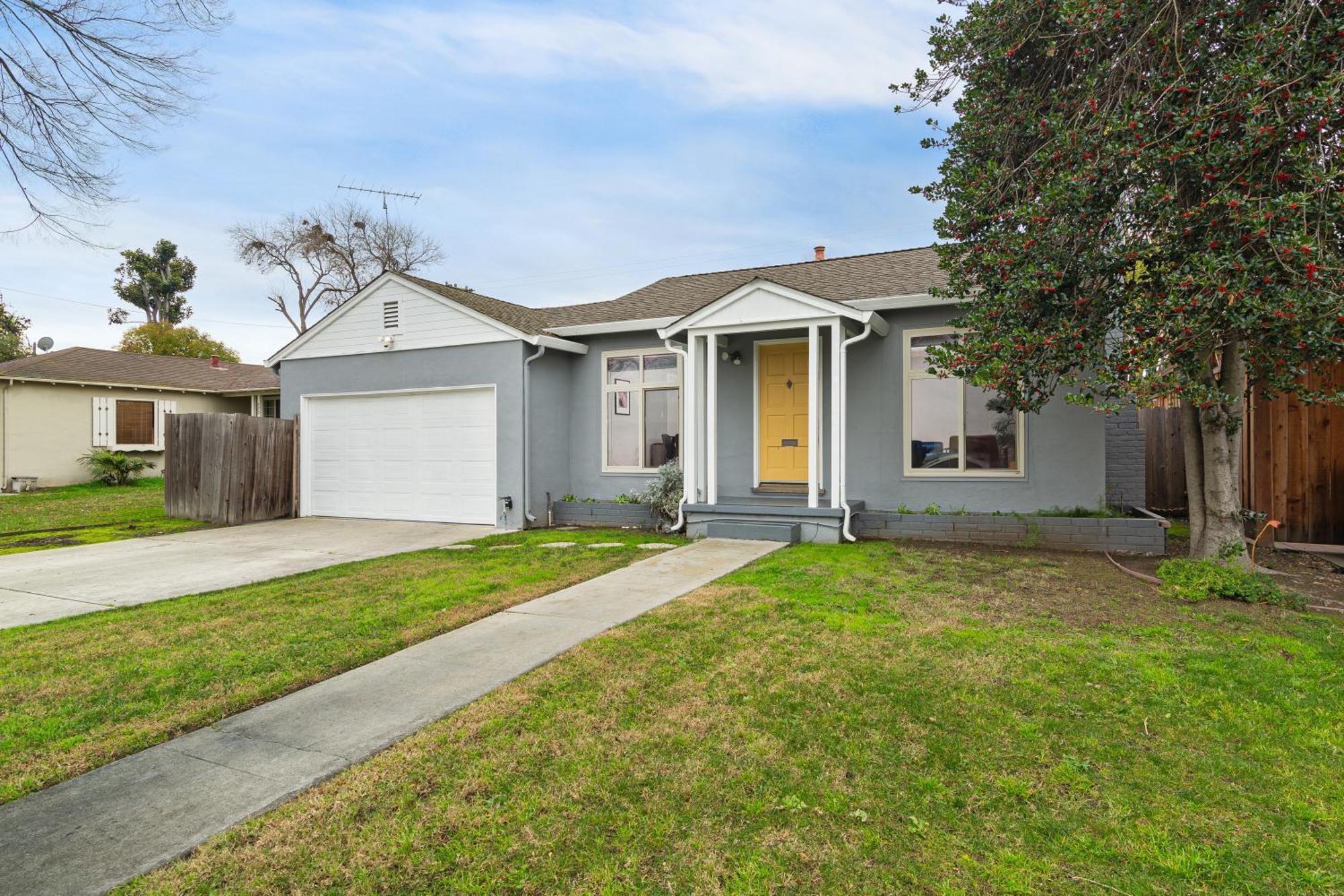 Holiday home @ Marbella Lane - Immaculate & Cozy 3br San Jose