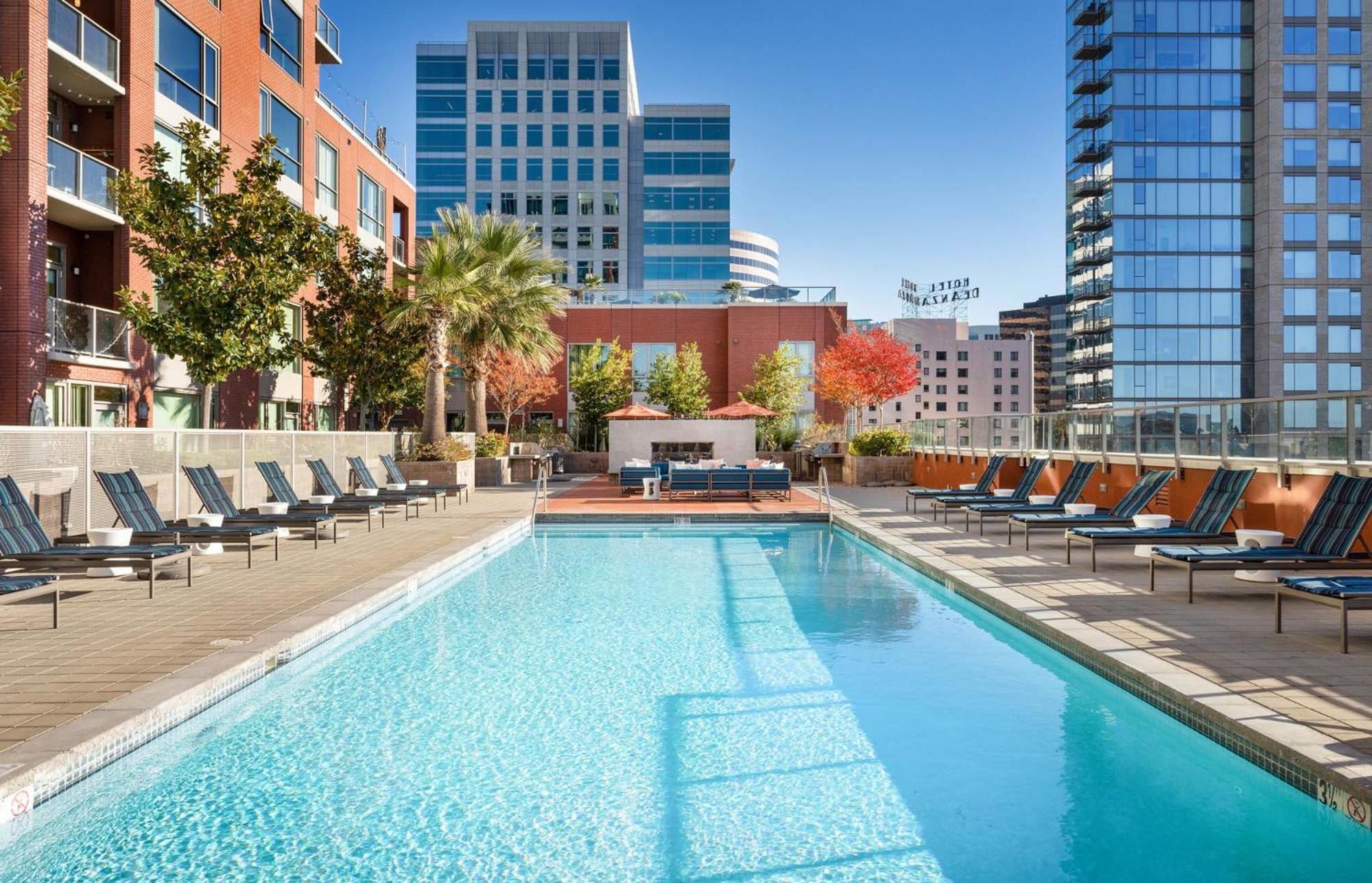 Global Luxury Downtown