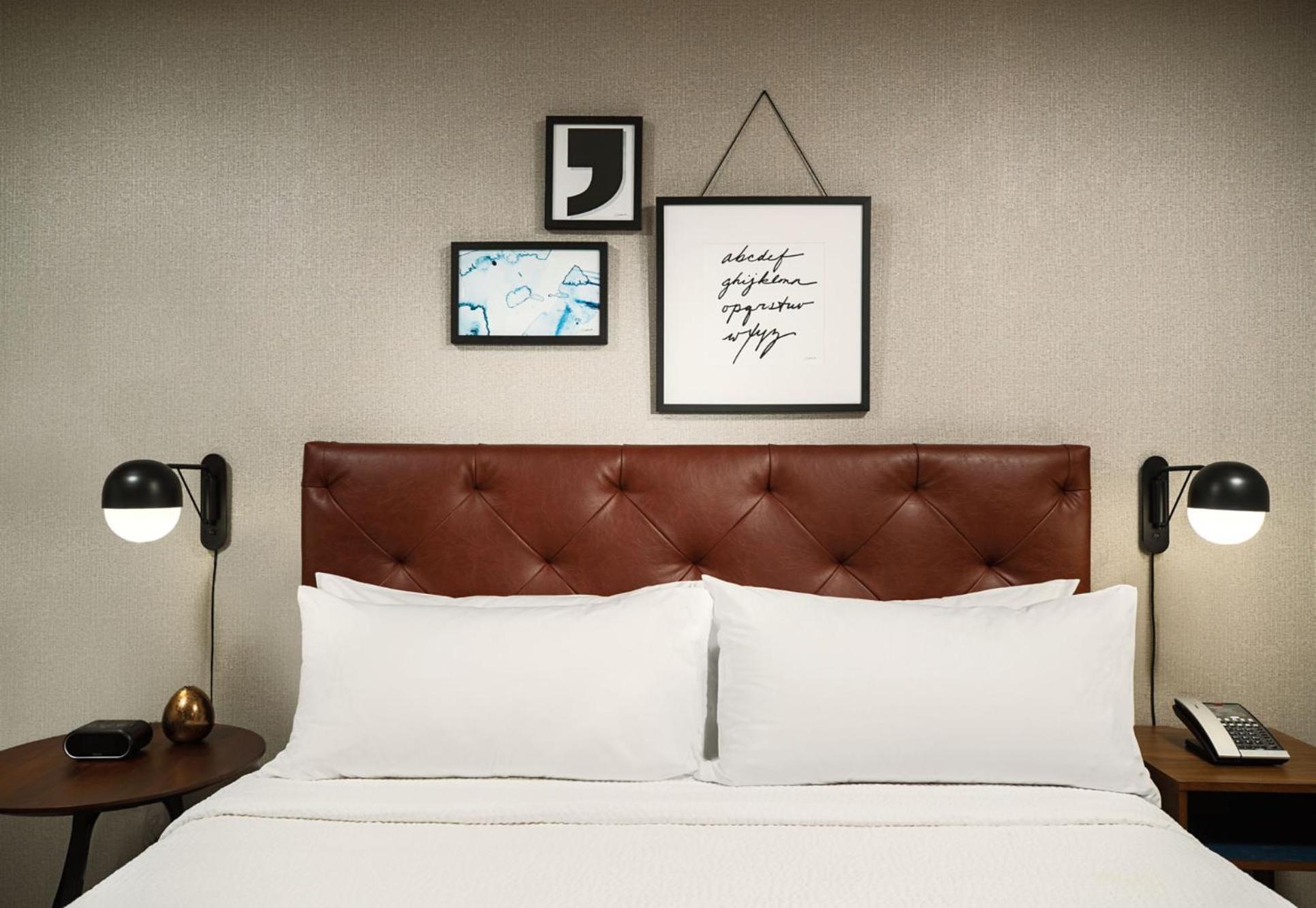 Four Points By Sheraton Downtown Hotel 3*