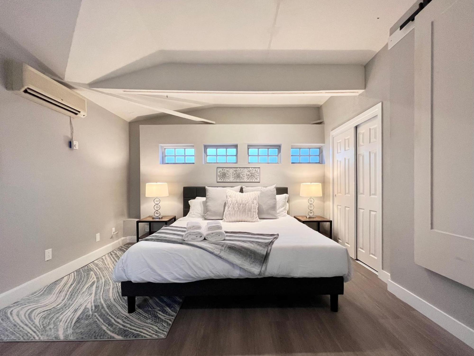 4br Sweet Prime Location - 2 Master Br San Jose