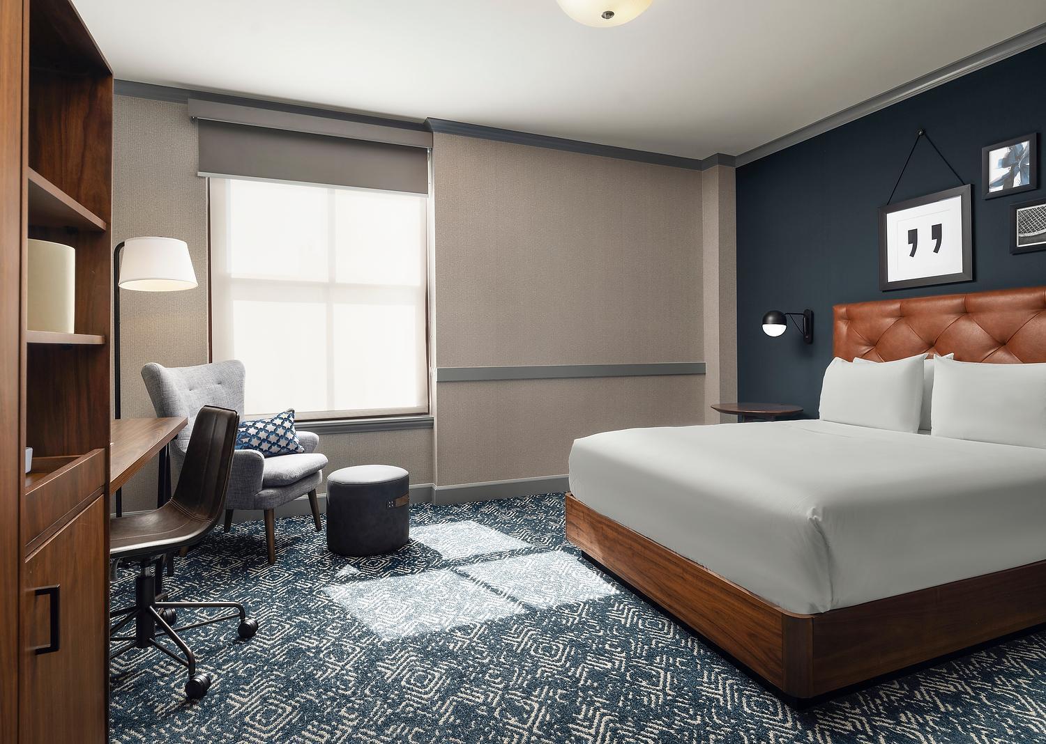 Hotel Four Points By Sheraton Downtown 3*