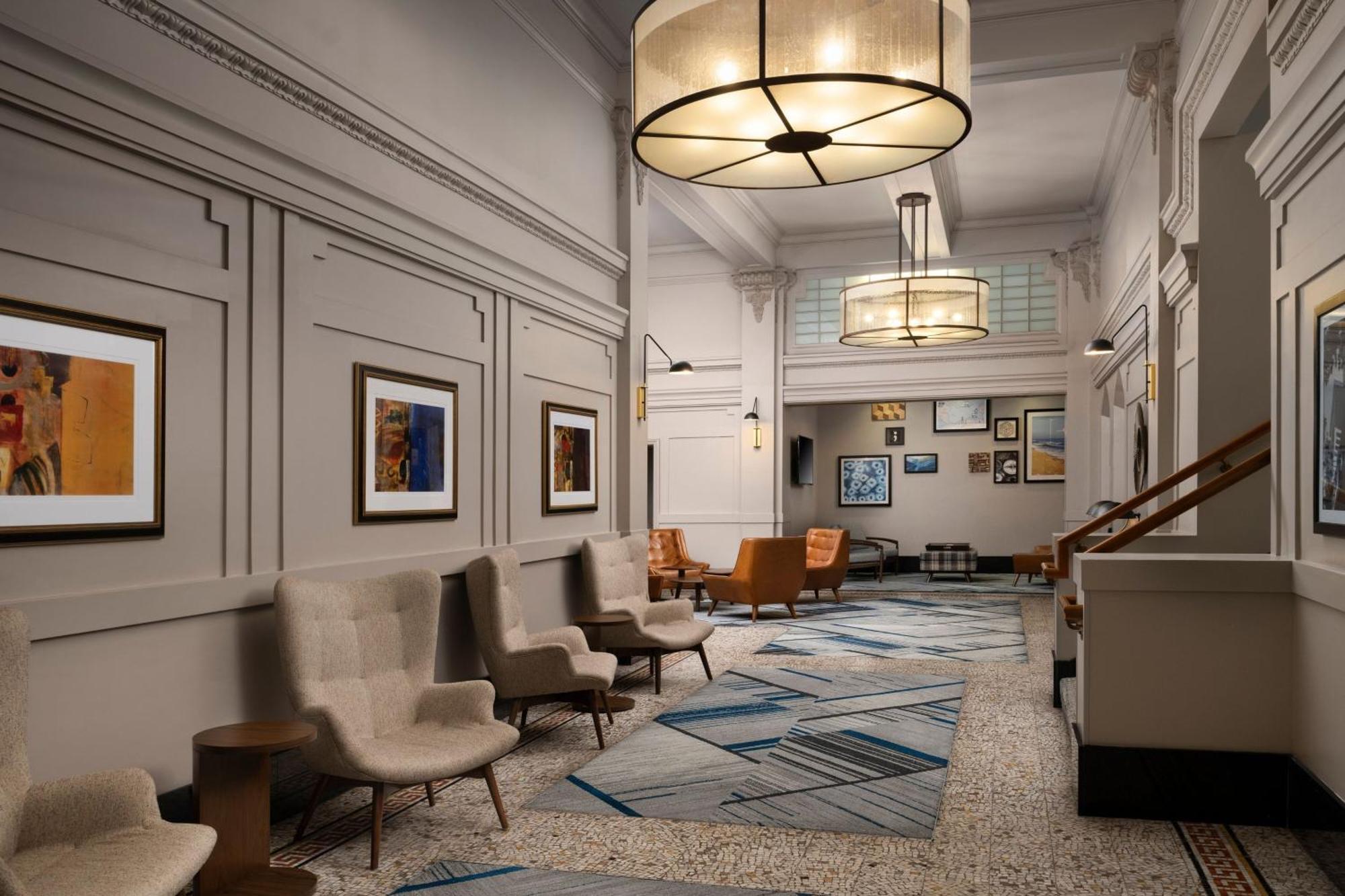Four Points By Sheraton Downtown