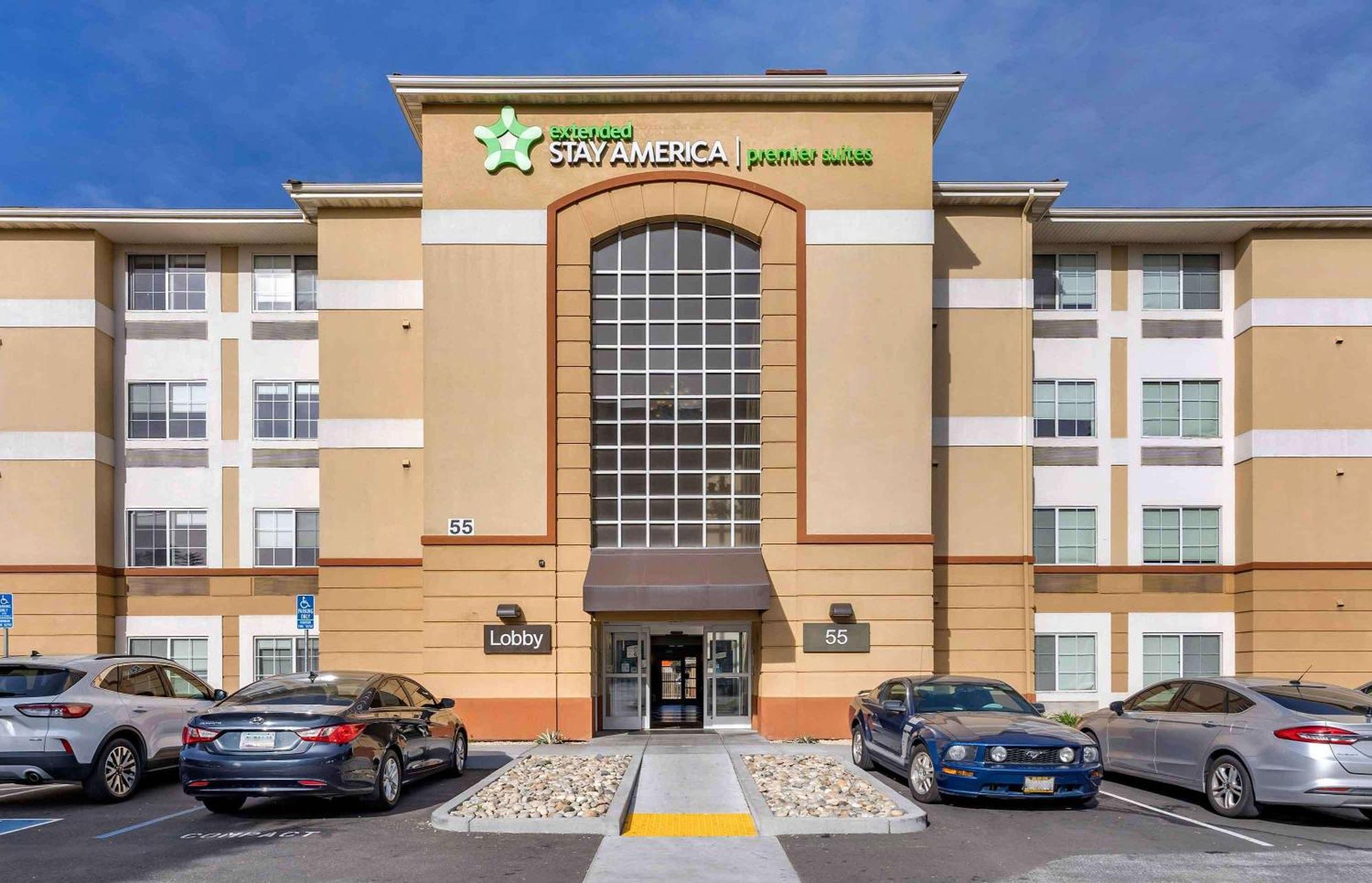 Hotel Extended America Premier - - Airport