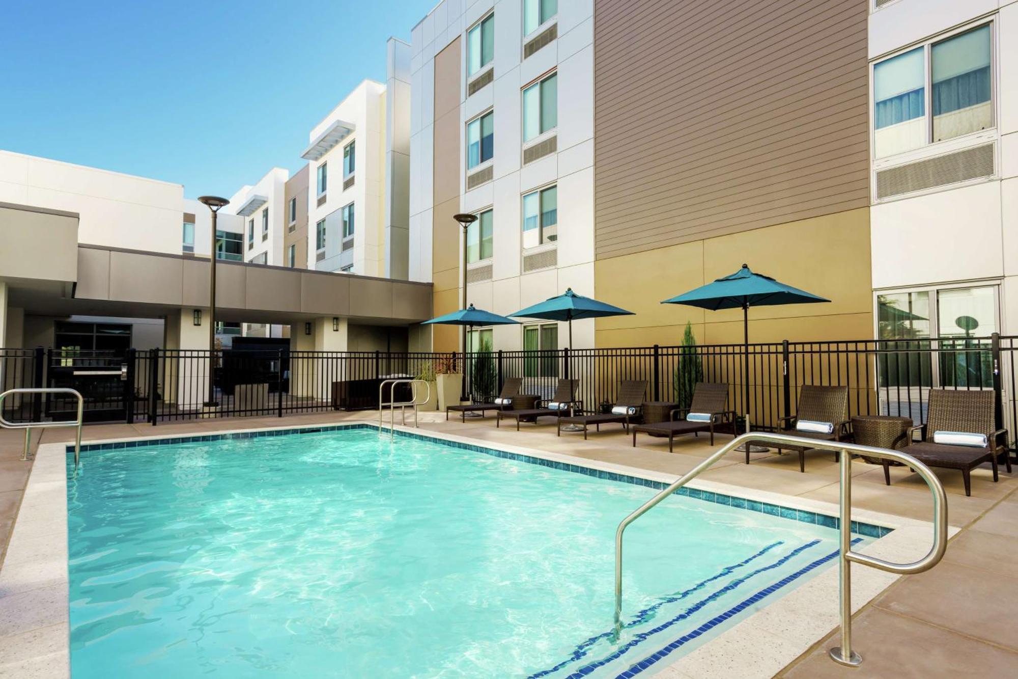 Homewood By Hilton Santa Clara Hotel