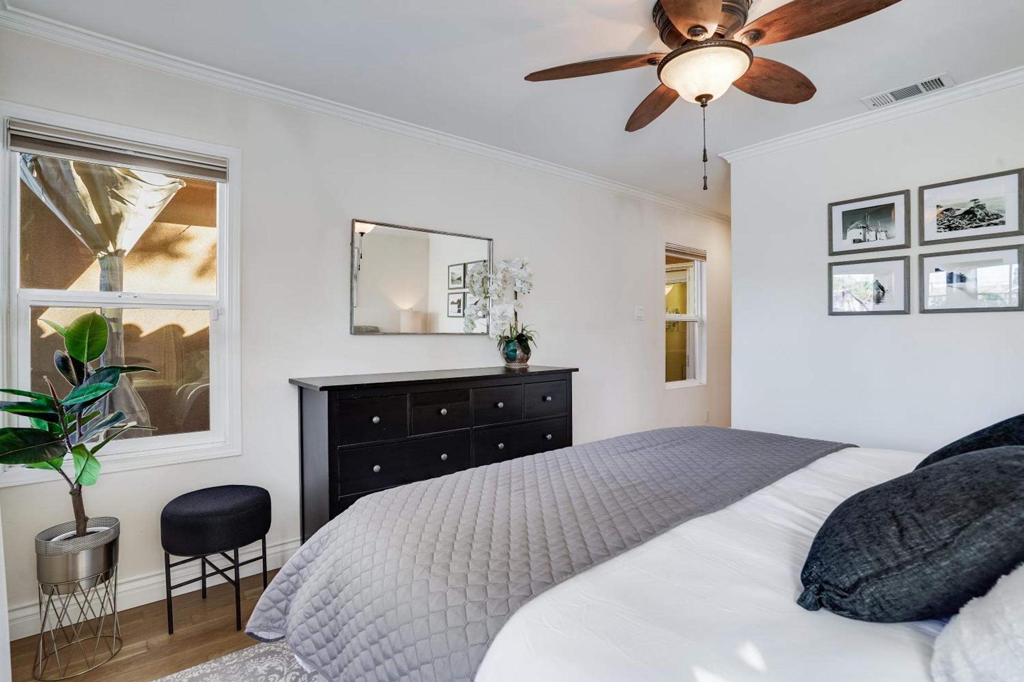 Relax In A Gorgeous 6 Person Quaint * San Jose