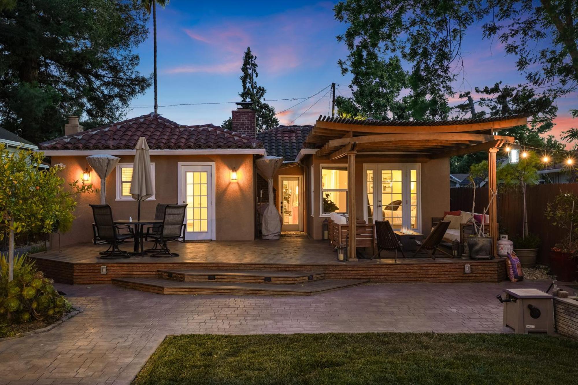 Holiday home Relax In A Gorgeous 6 Person Quaint *