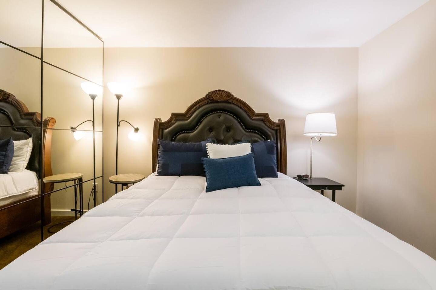 Sj Elite Loft Sleek Sophistication