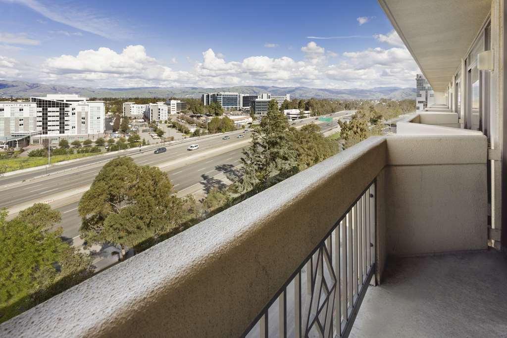 Doubletree By Hilton 4*