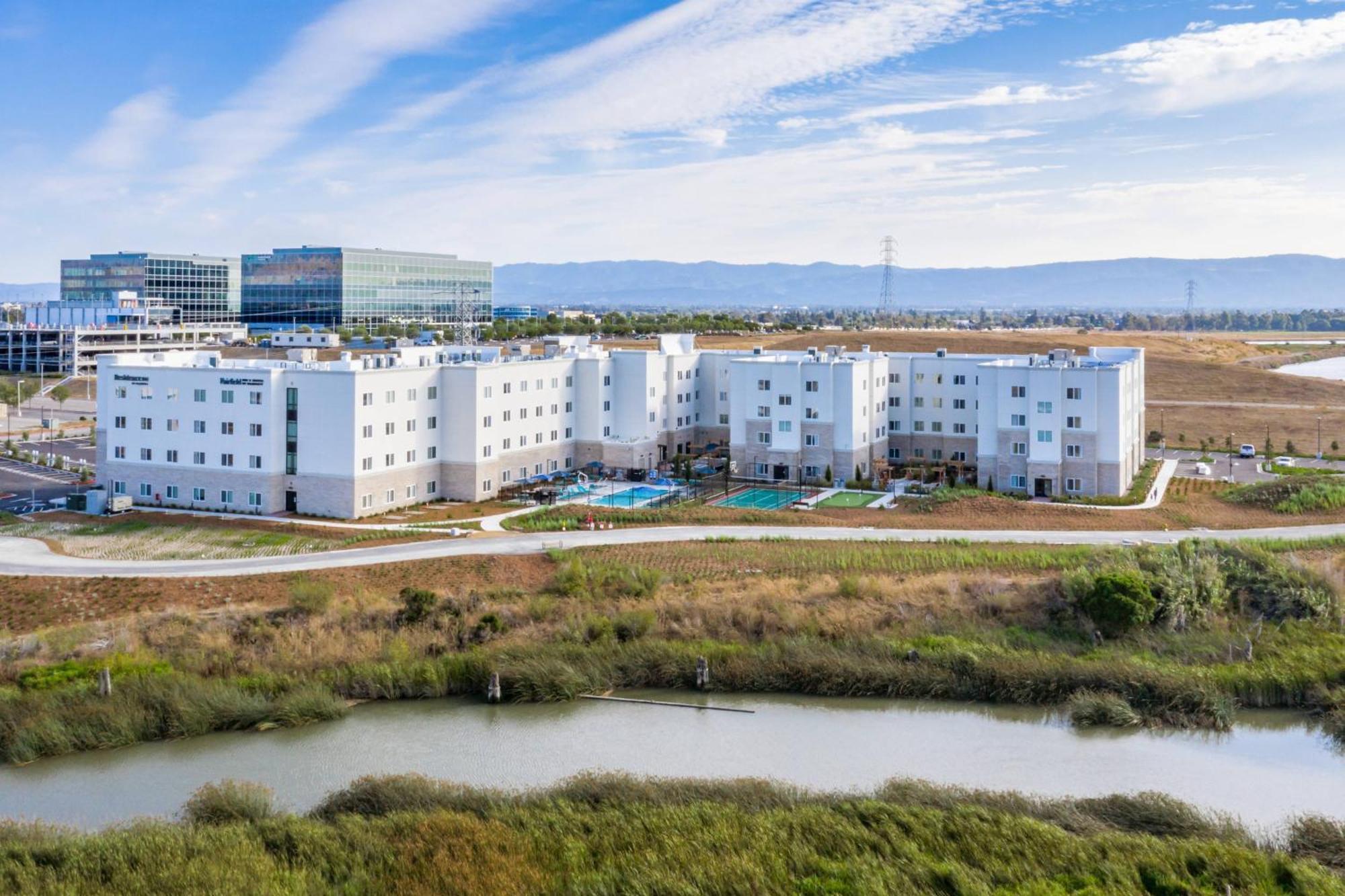 By Marriott North/silicon Valley