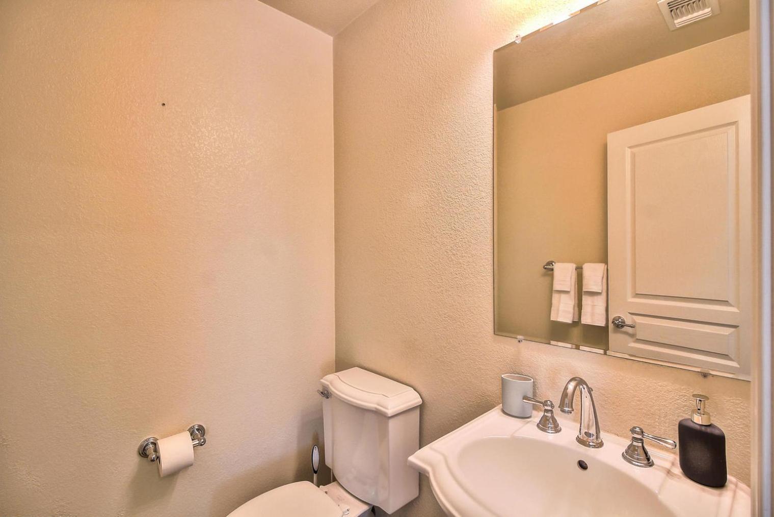 2br Townhouse W Patio Nr Newhall Park Sfo-1512 Apartment *