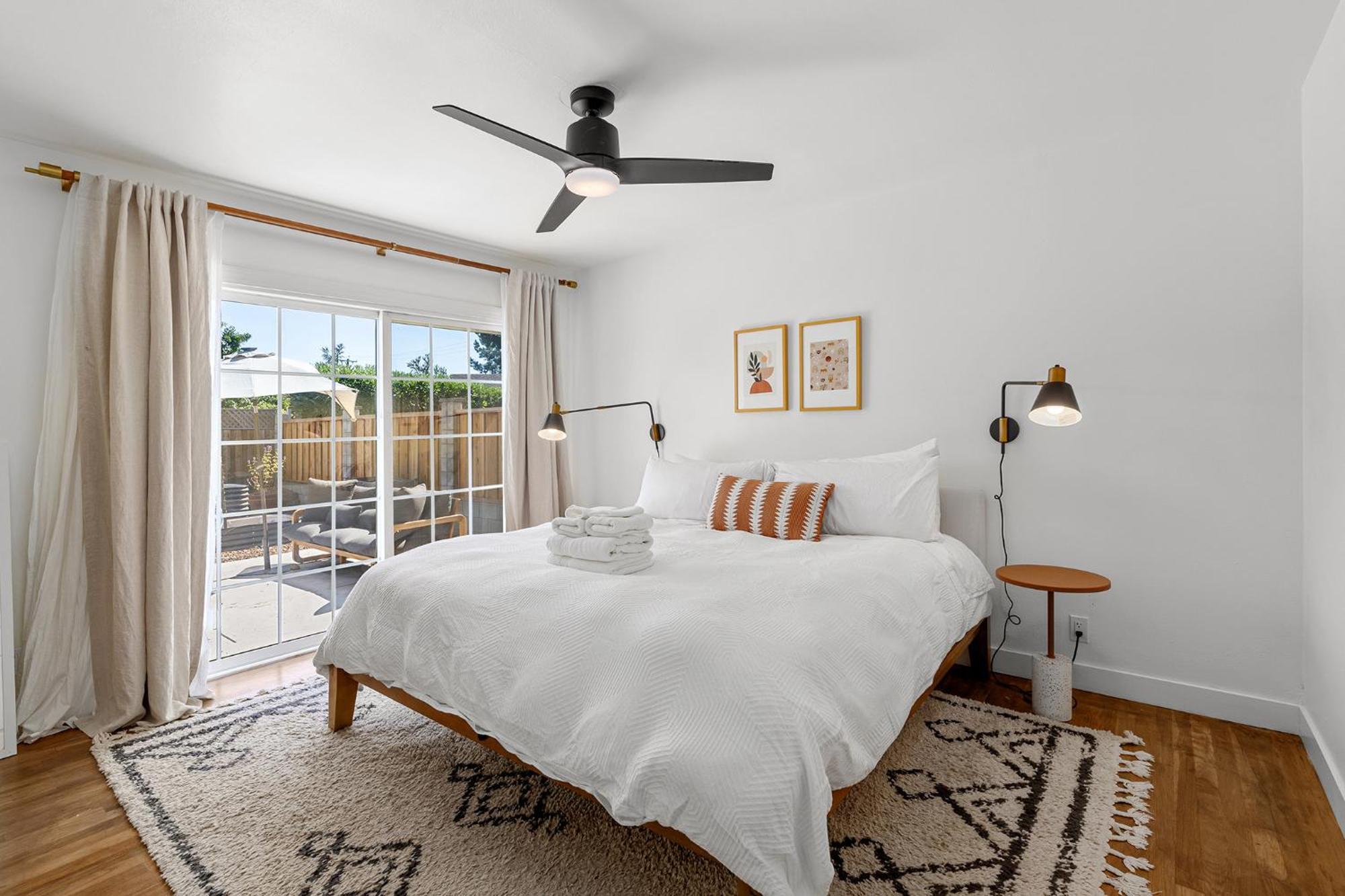 # Marbella Lane - Flamboyant 3br Gem Holiday home *