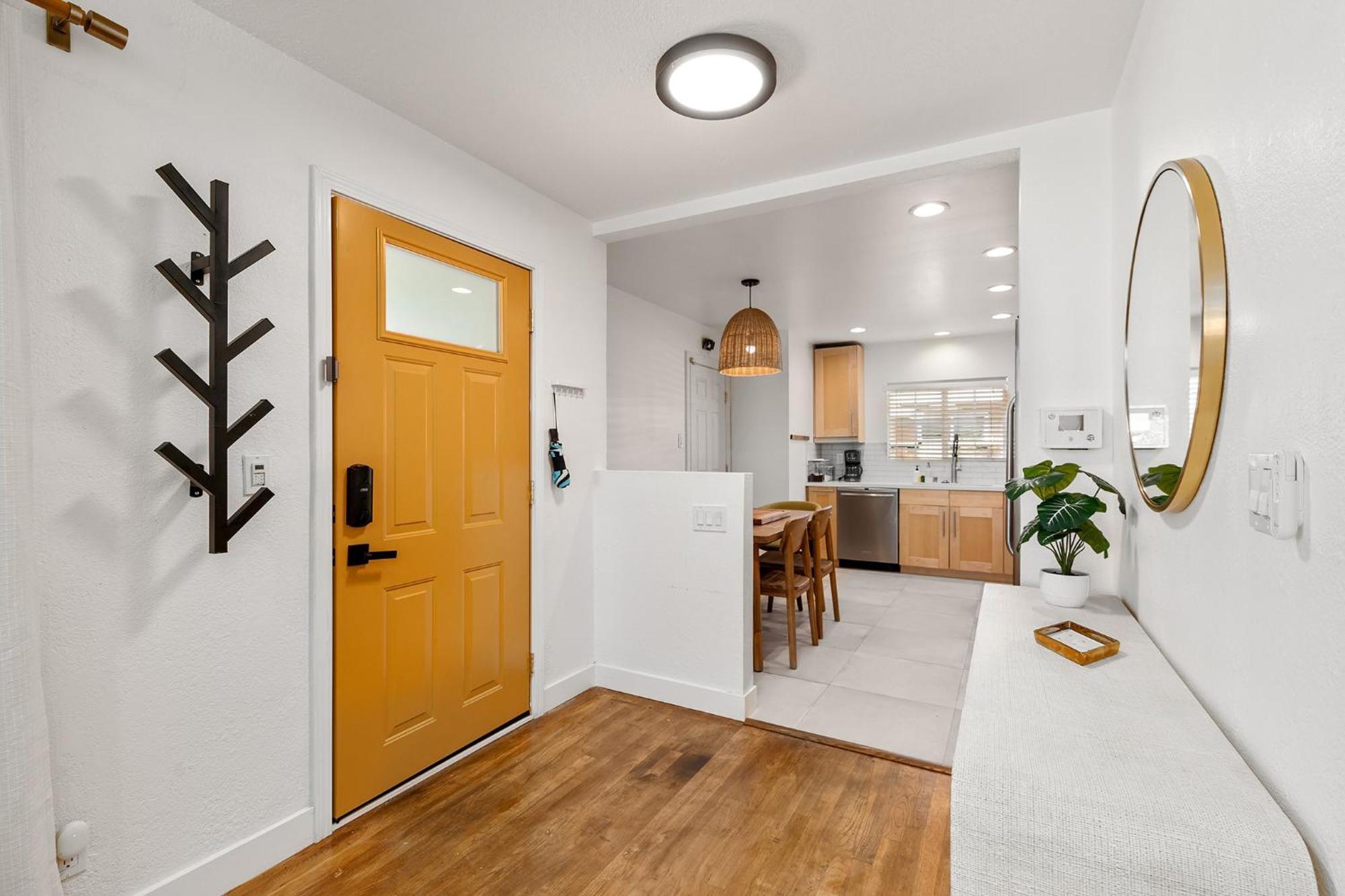 # Marbella Lane - Flamboyant 3br Gem