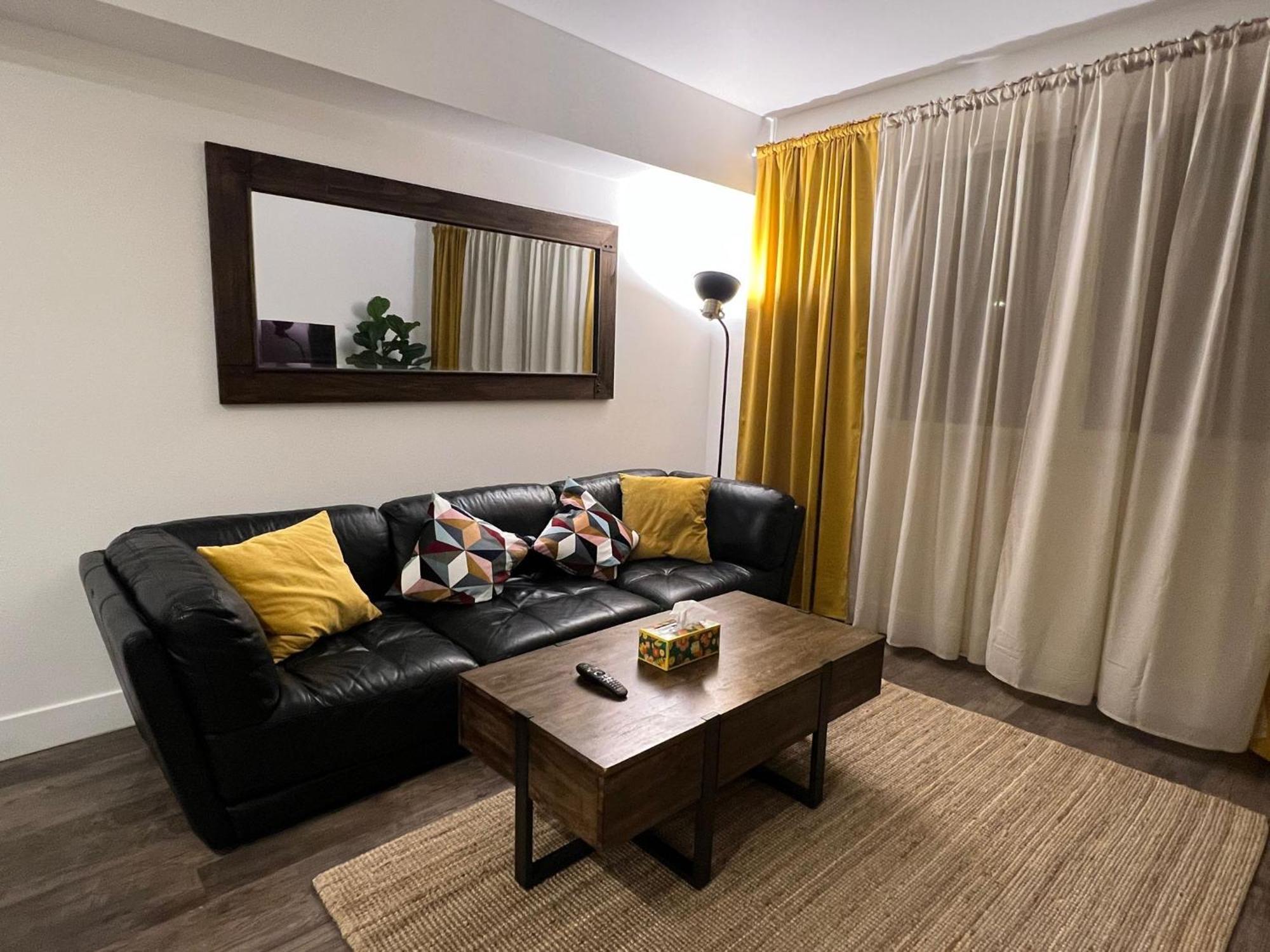 Apartment Sale 10 Min To Sjc Close To Santana Row With Free Parking