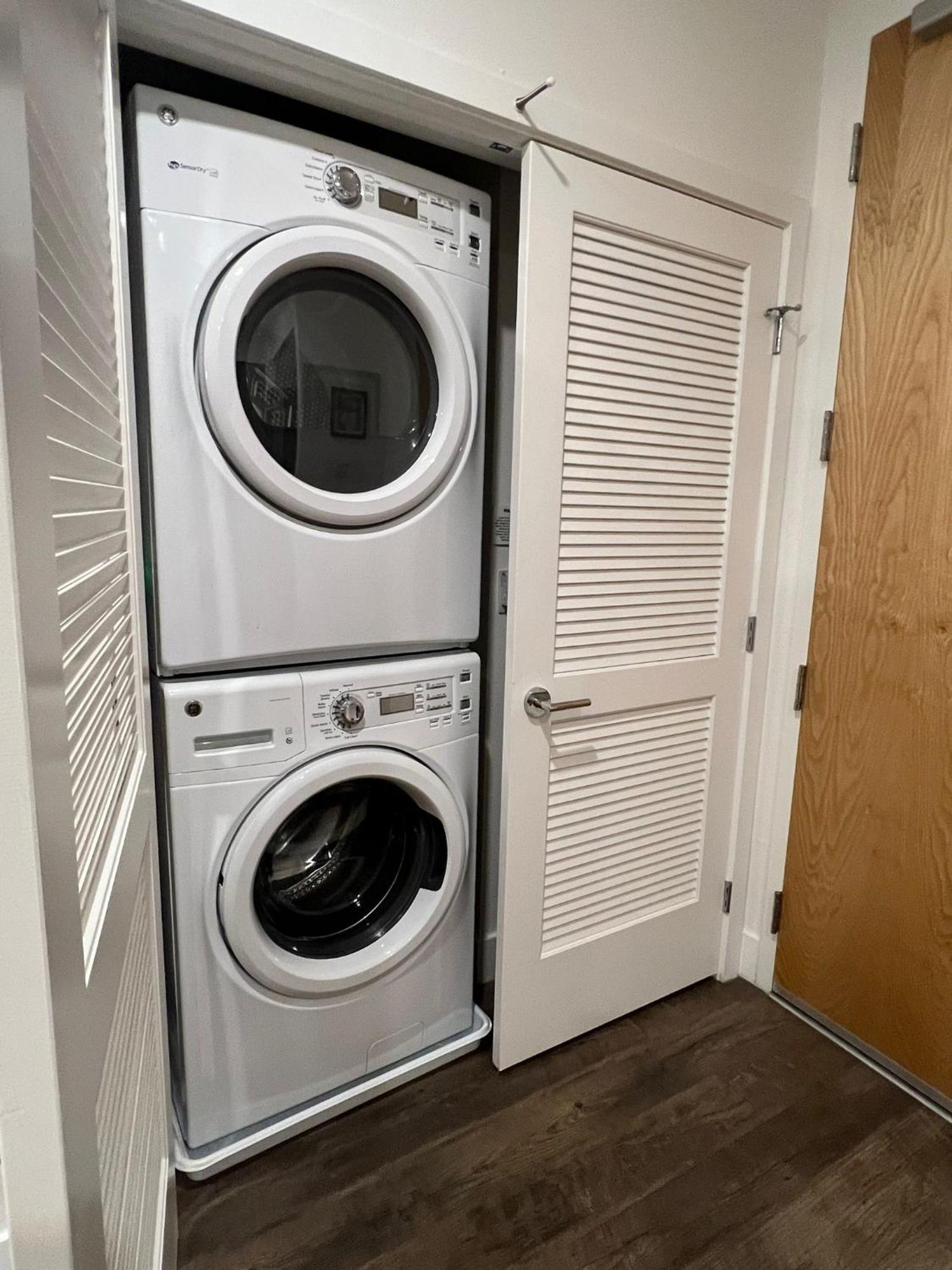 Sale 10 Min To Sjc Close To Santana Row With Free Parking *