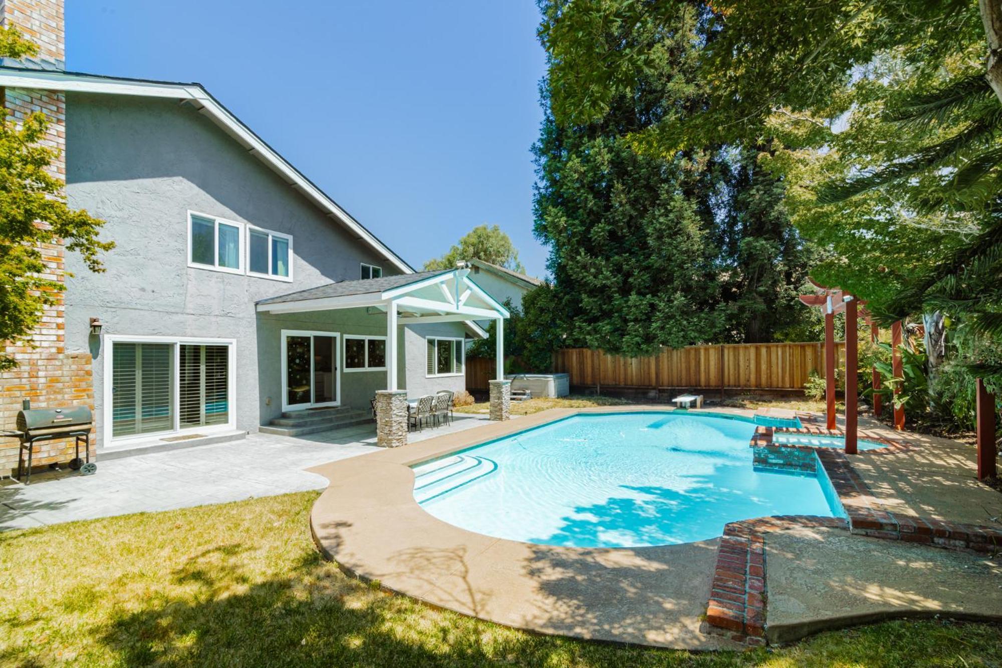Holiday home # Marbella Lane - Blissful 4br W-pool In Sj San Jose