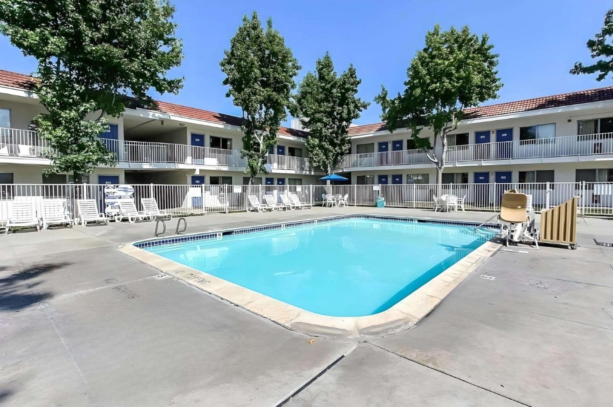 Park By Radisson, Inn