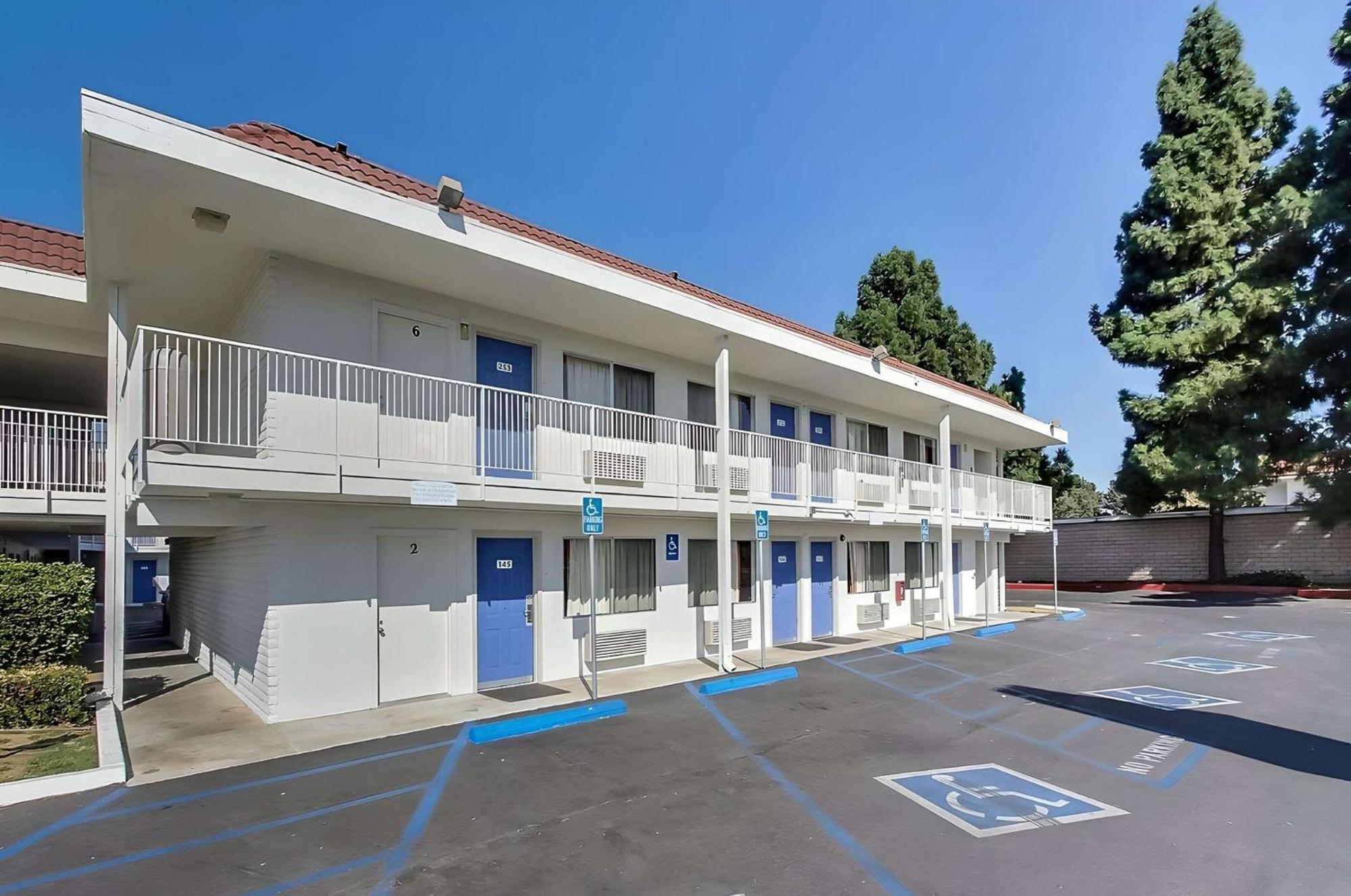 Inn Park By Radisson,