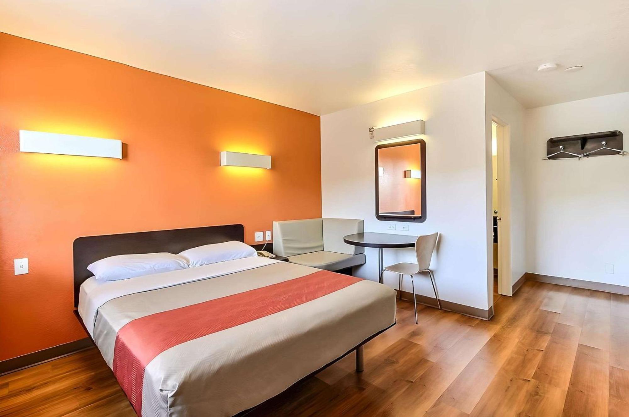 Park By Radisson, Inn 2*