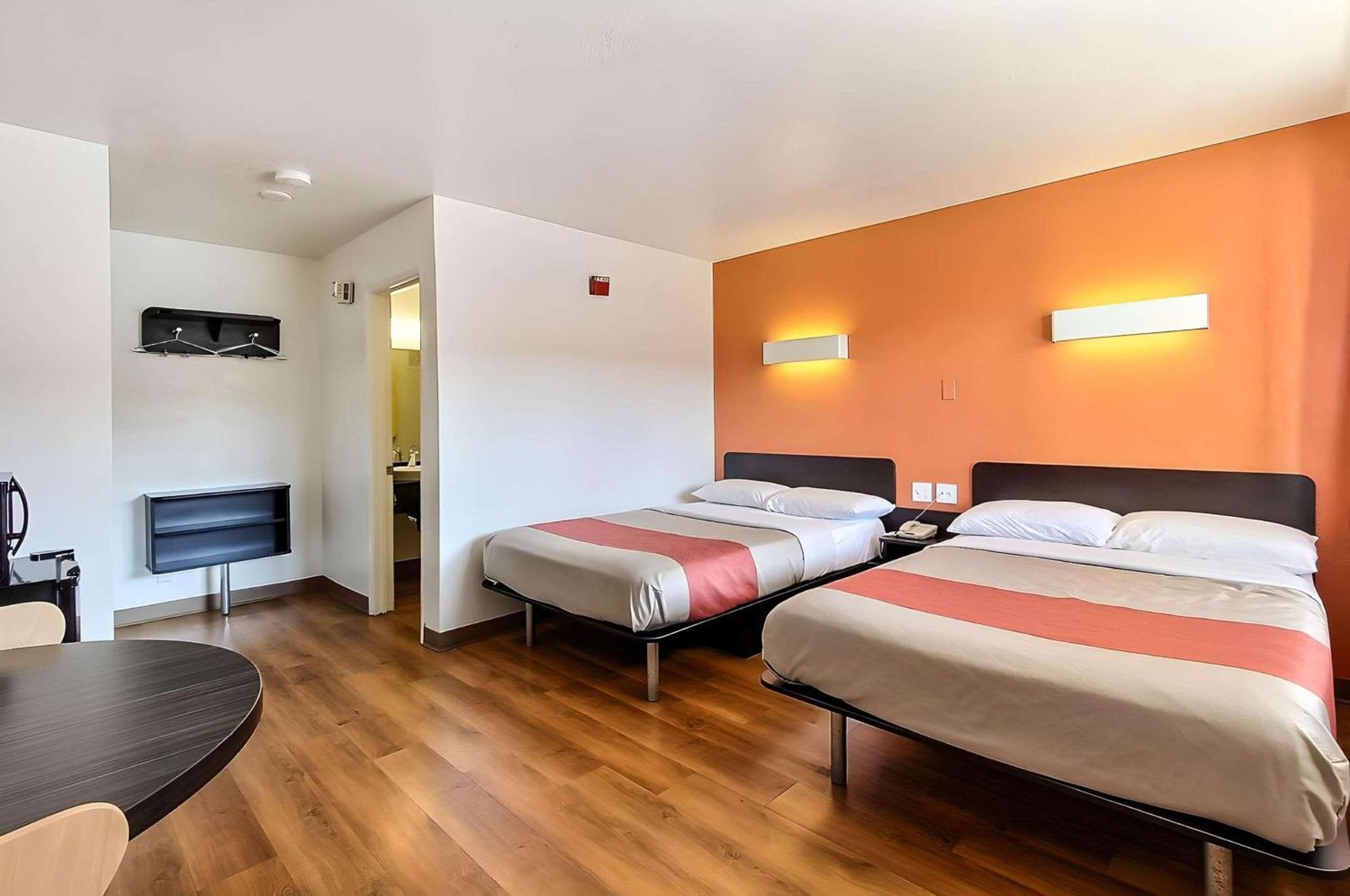 Park By Radisson, 2* San Jose