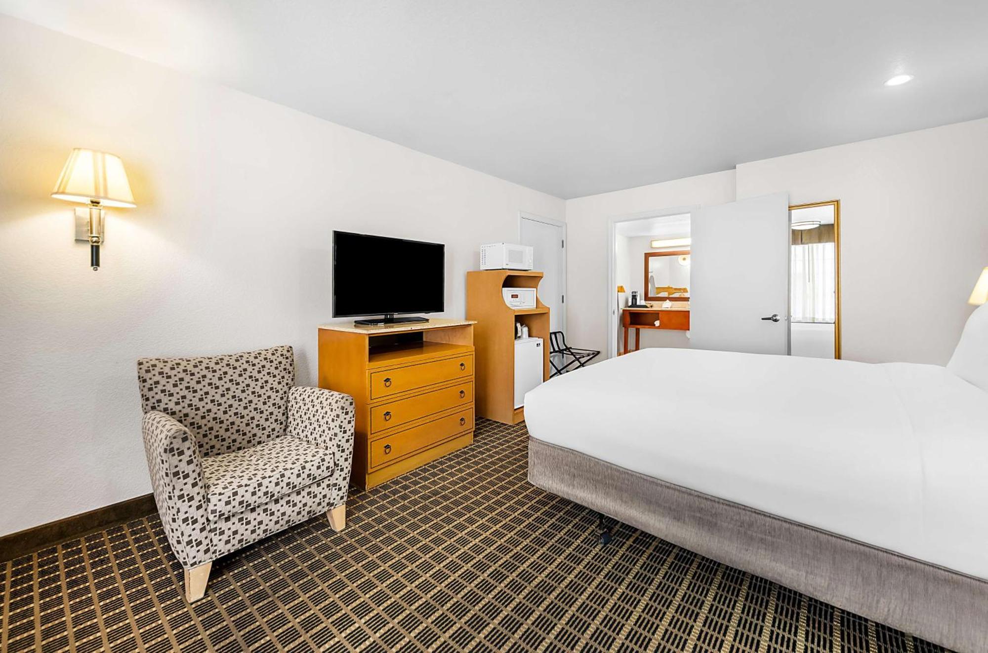 Hotel Surestayplus By Western