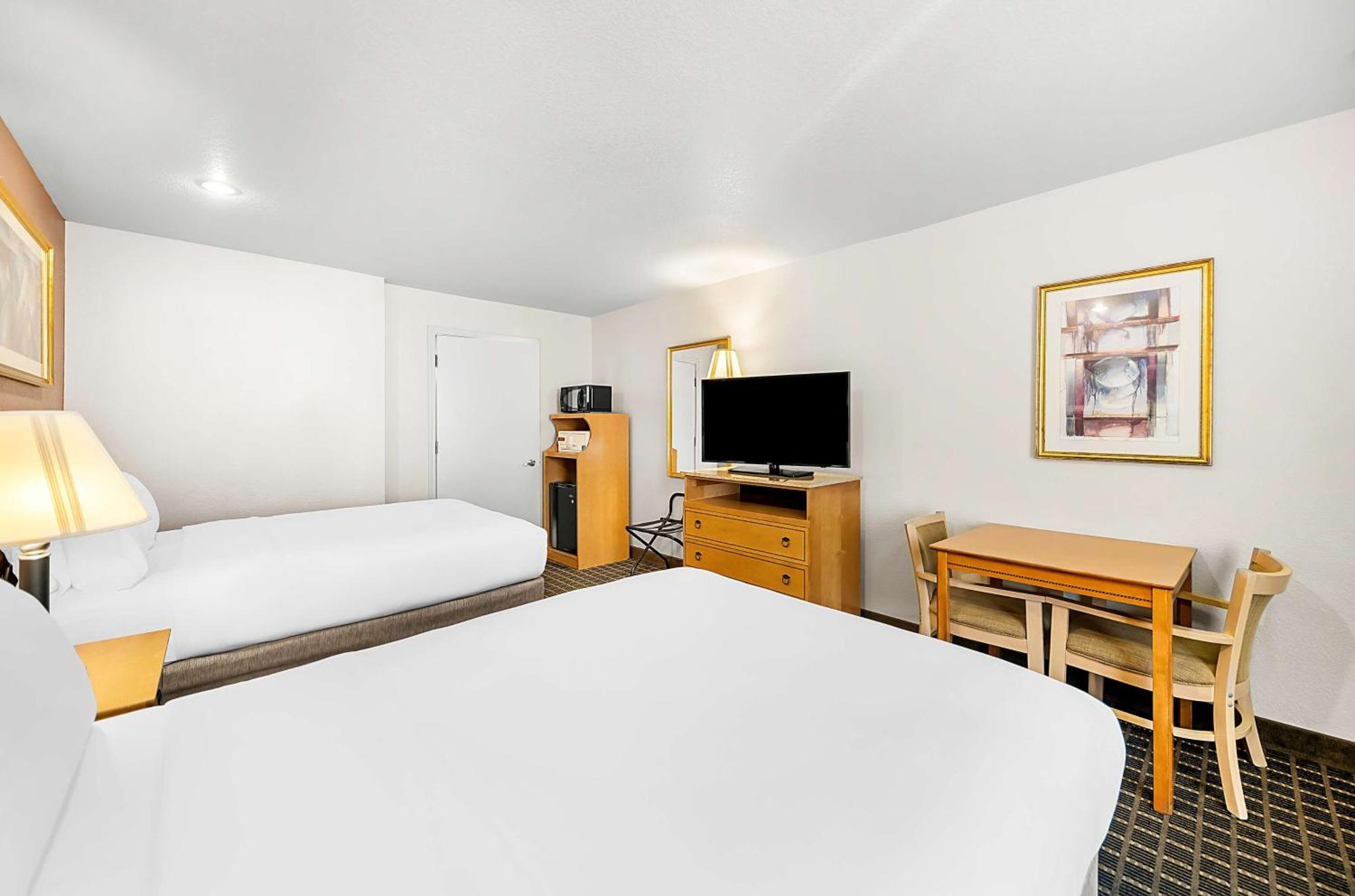 Surestayplus By Western Hotel San Jose