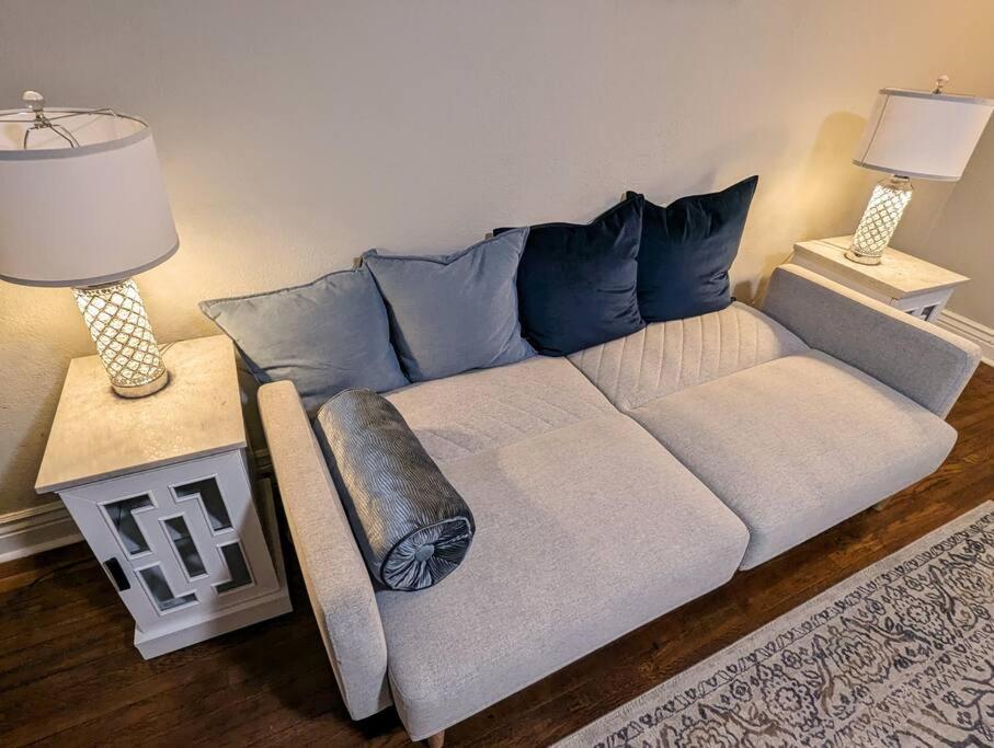 Single Family House 2b1b, California King Bed, Crib, 2 Tvs Near Downtown, Sjc Airport