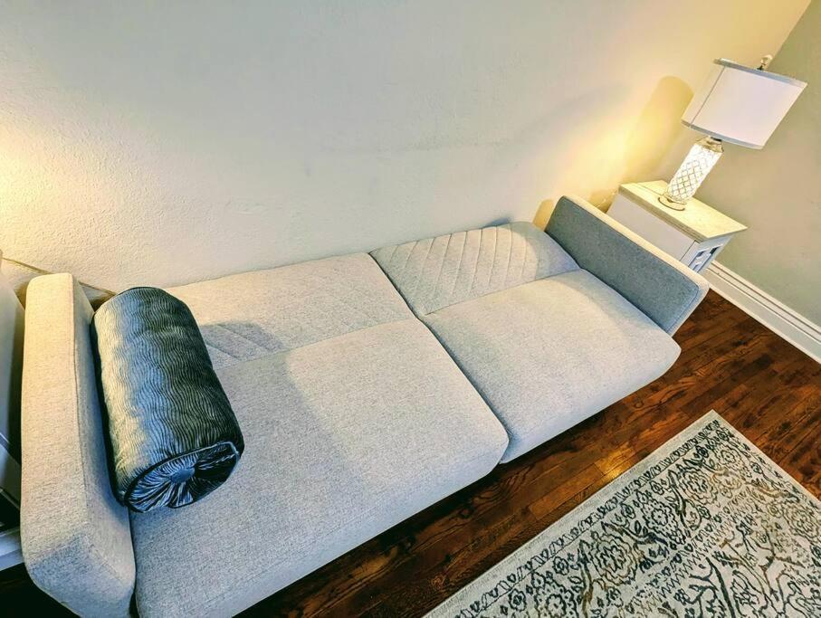 Holiday home Single Family House 2b1b, California King Bed, Crib, 2 Tvs Near Downtown, Sjc Airport San Jose