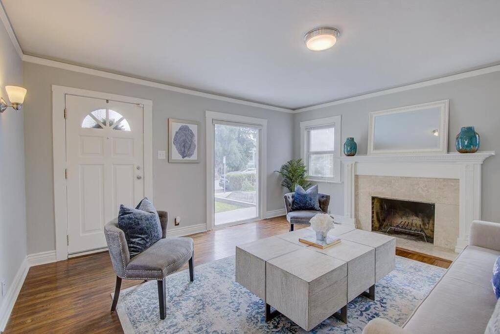 Holiday home Single Family House 2b1b, California King Bed, Crib, 2 Tvs Near Downtown, Sjc Airport