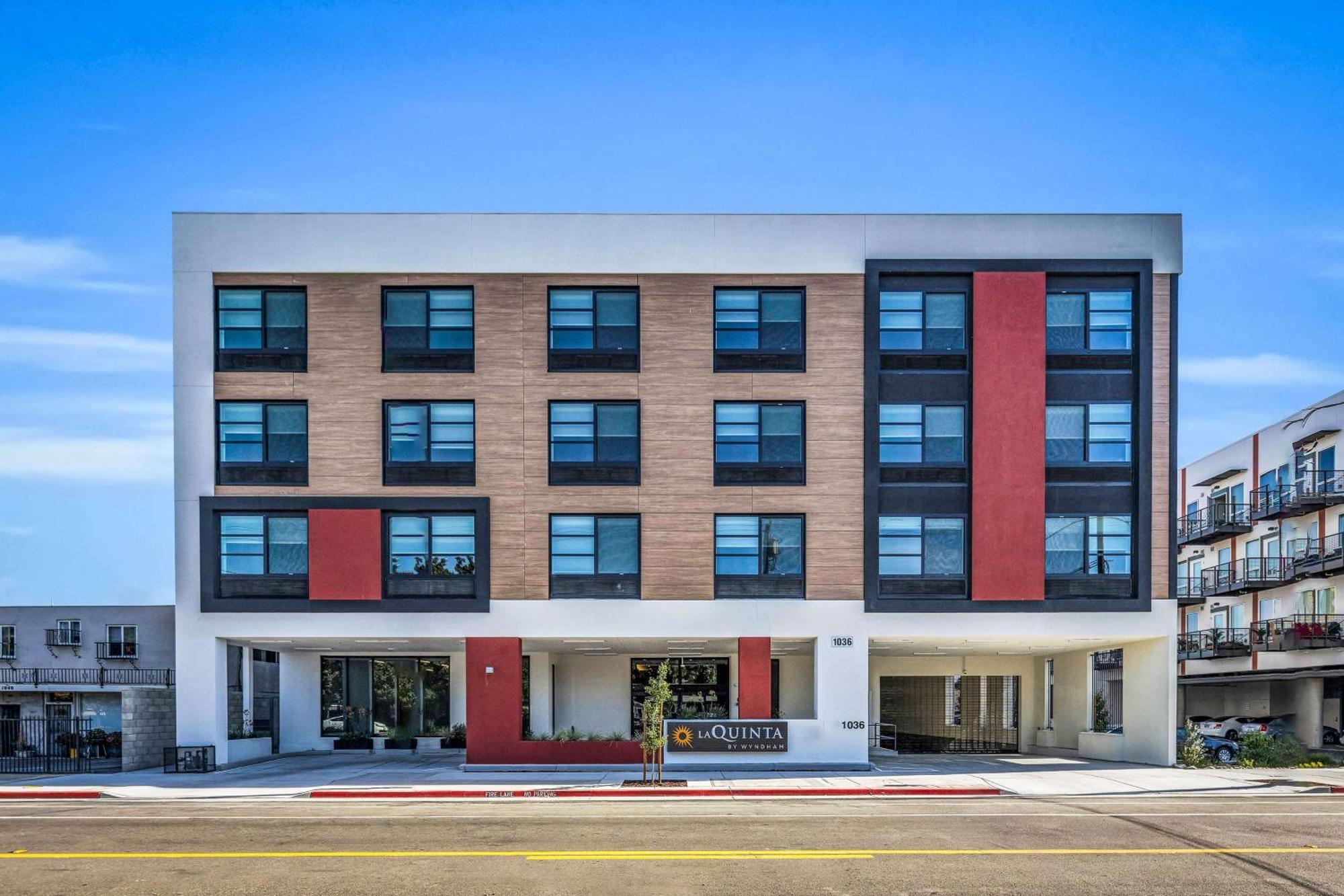 La Quinta & By Wyndham Airport-downtown Hotel 3*
