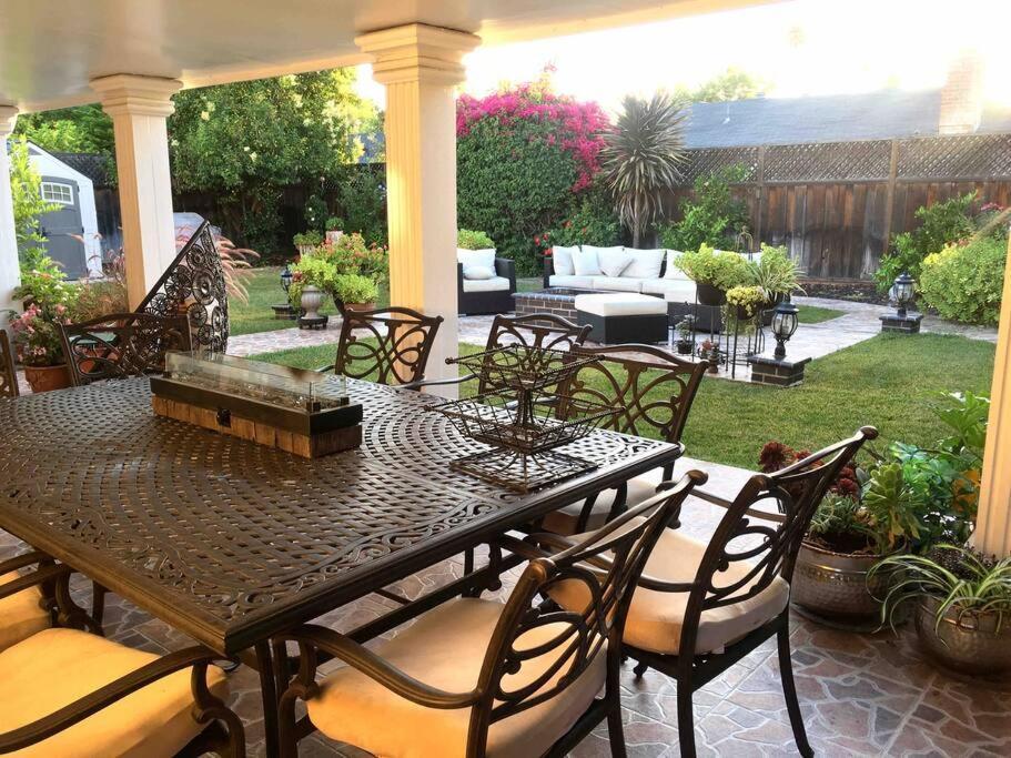 Gorgeous House In A Great And Campbell Area Hotel San Jose