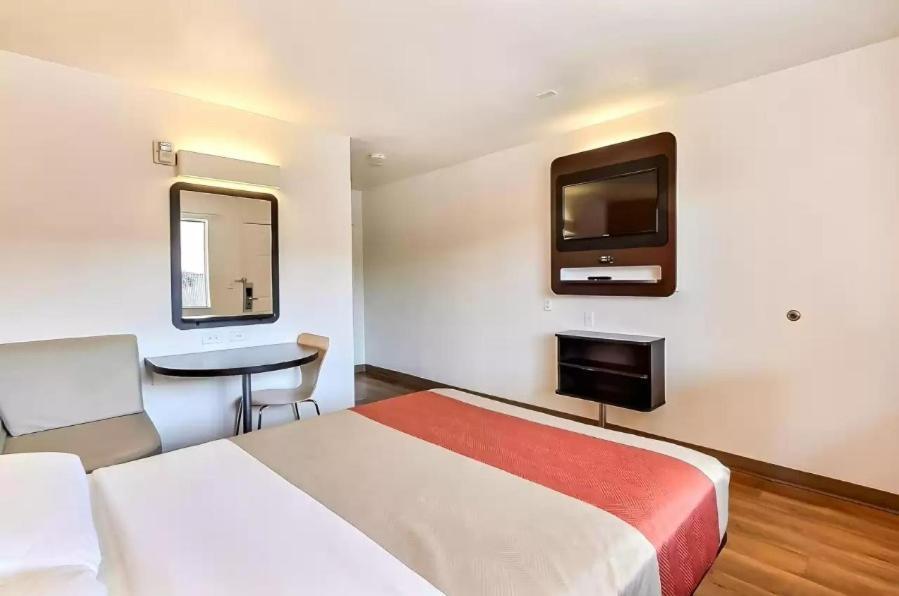 Park By Radisson, Inn 2*