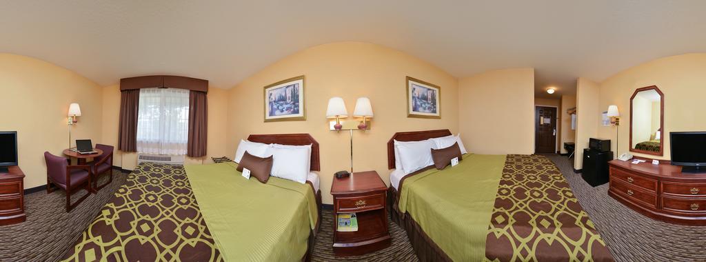 Americas Value Convention Center Hotel