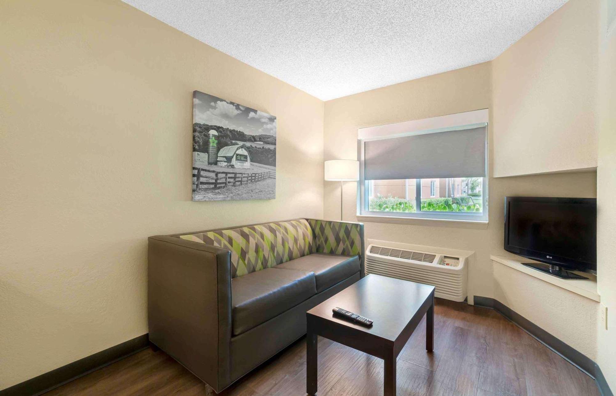 Extended America - - Edenvale - South San Jose