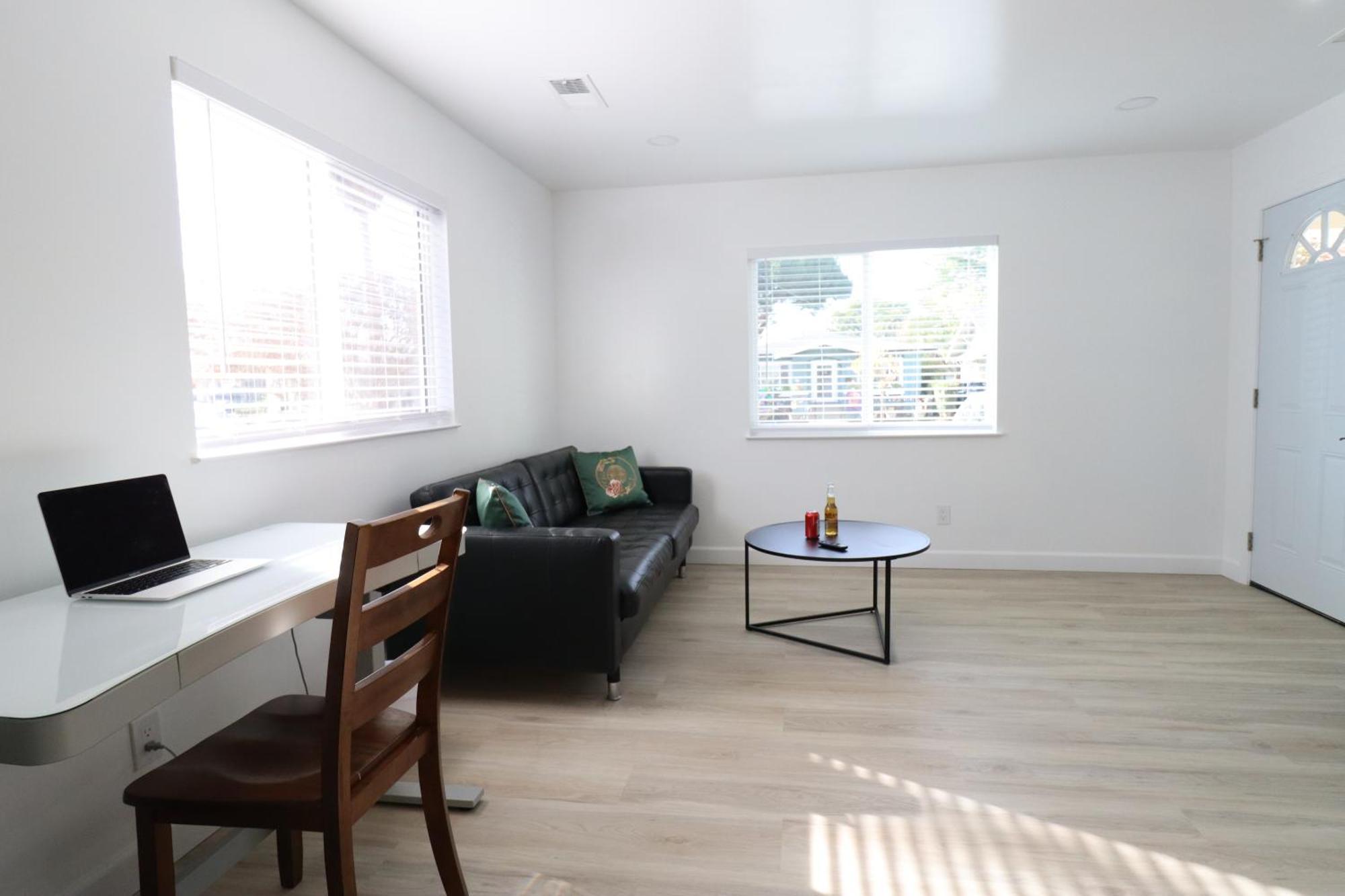 Sj3-a Fully In Style 2br 2ba Downtown Up To 20 Percent Off * San Jose