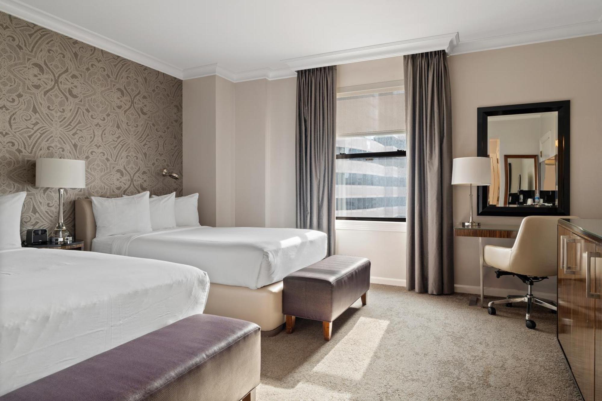 Hotel De Anza 4*