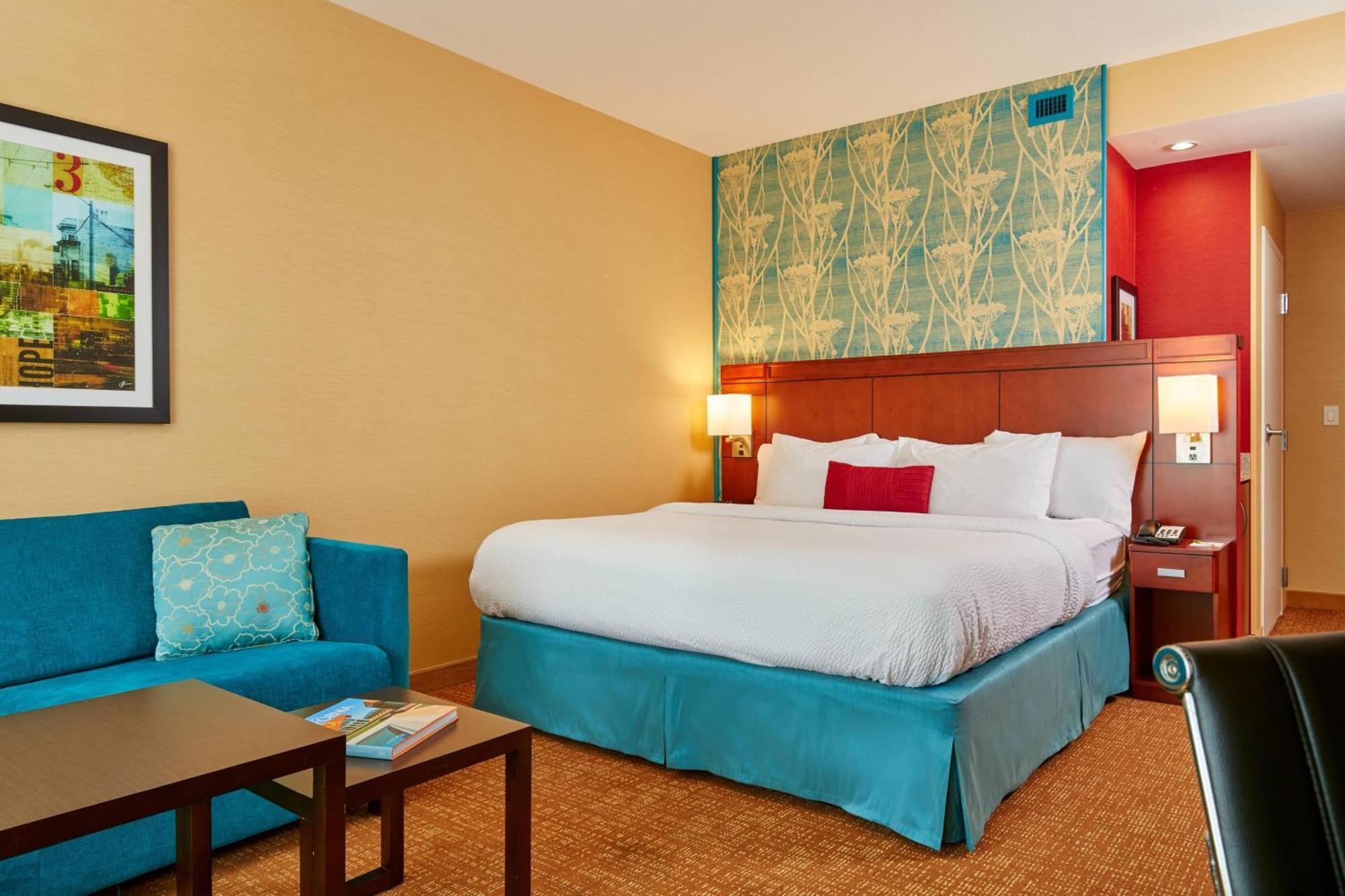 Courtyard By Marriott North/ Silicon Valley Hotel 3*