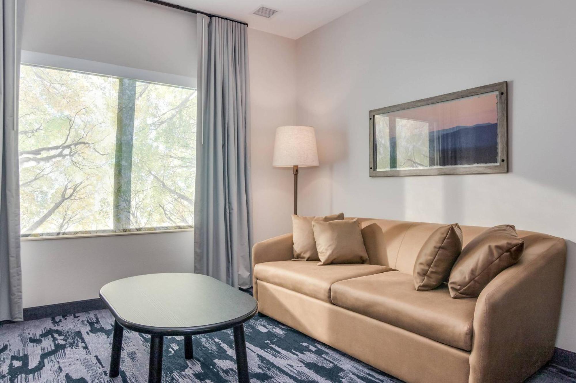 Fairfield & By Marriott North/silicon Valley