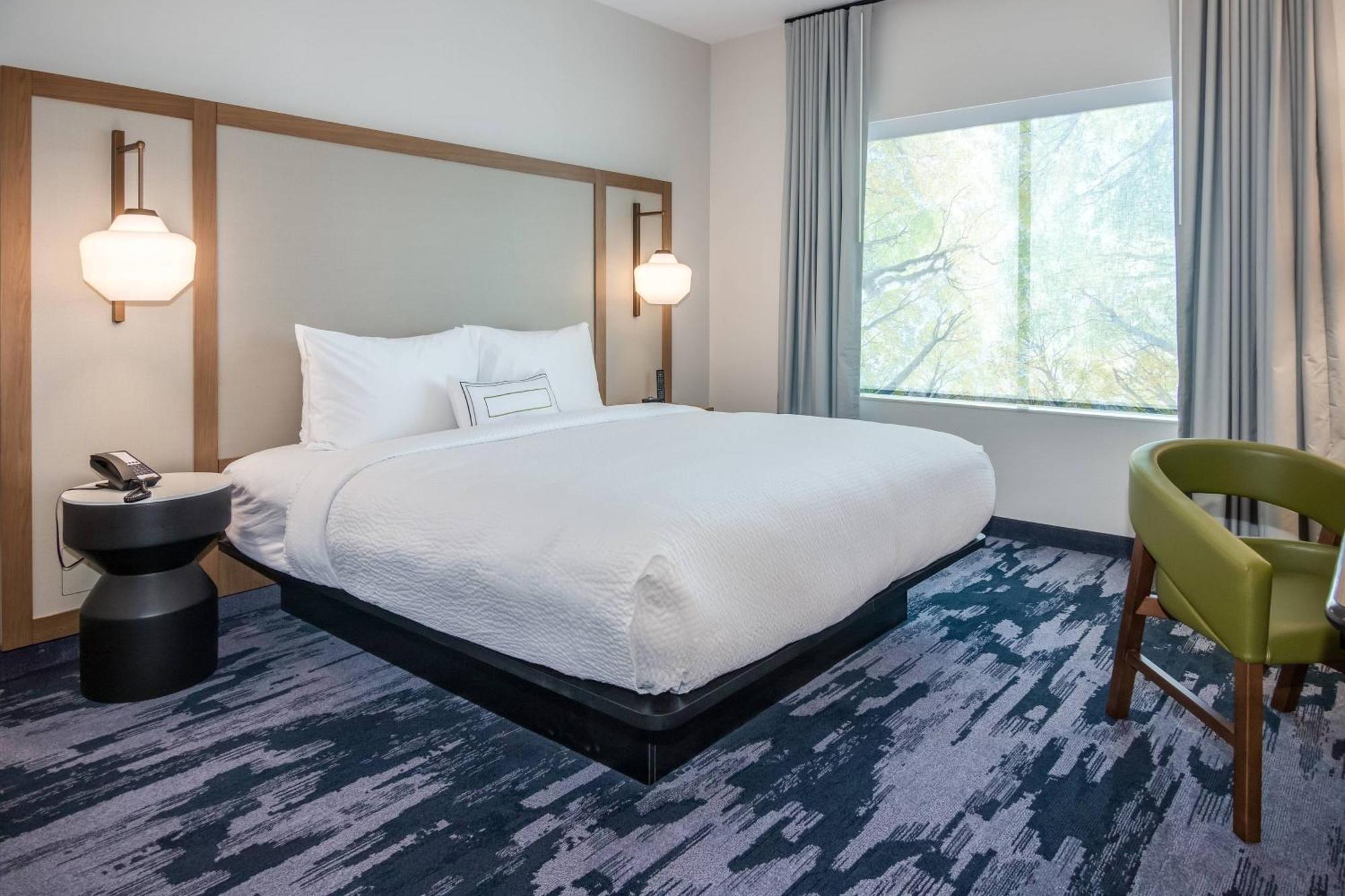 Fairfield & By Marriott North/silicon Valley Hotel
