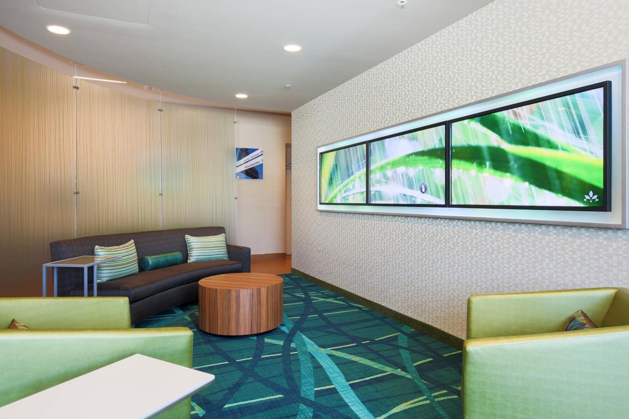 Springhill By Marriott Airport Hotel 3*