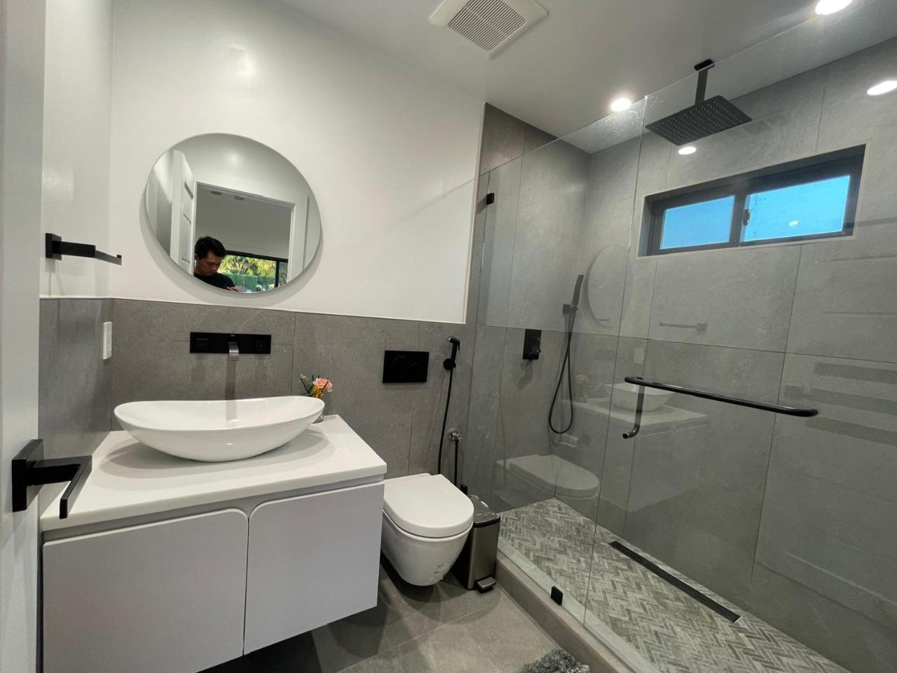Cozy Modern *