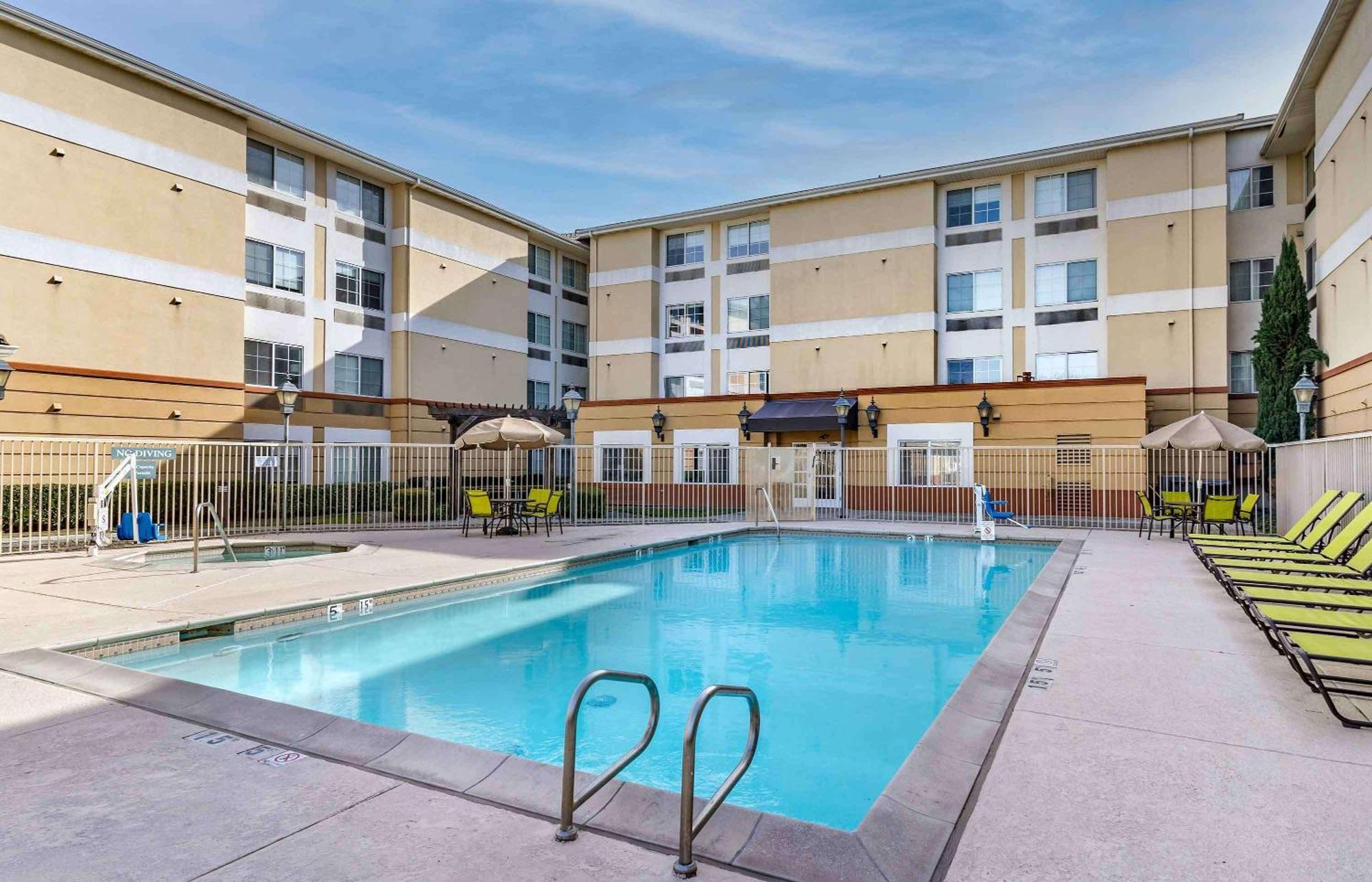 Extended America Premier - - Airport Hotel San Jose