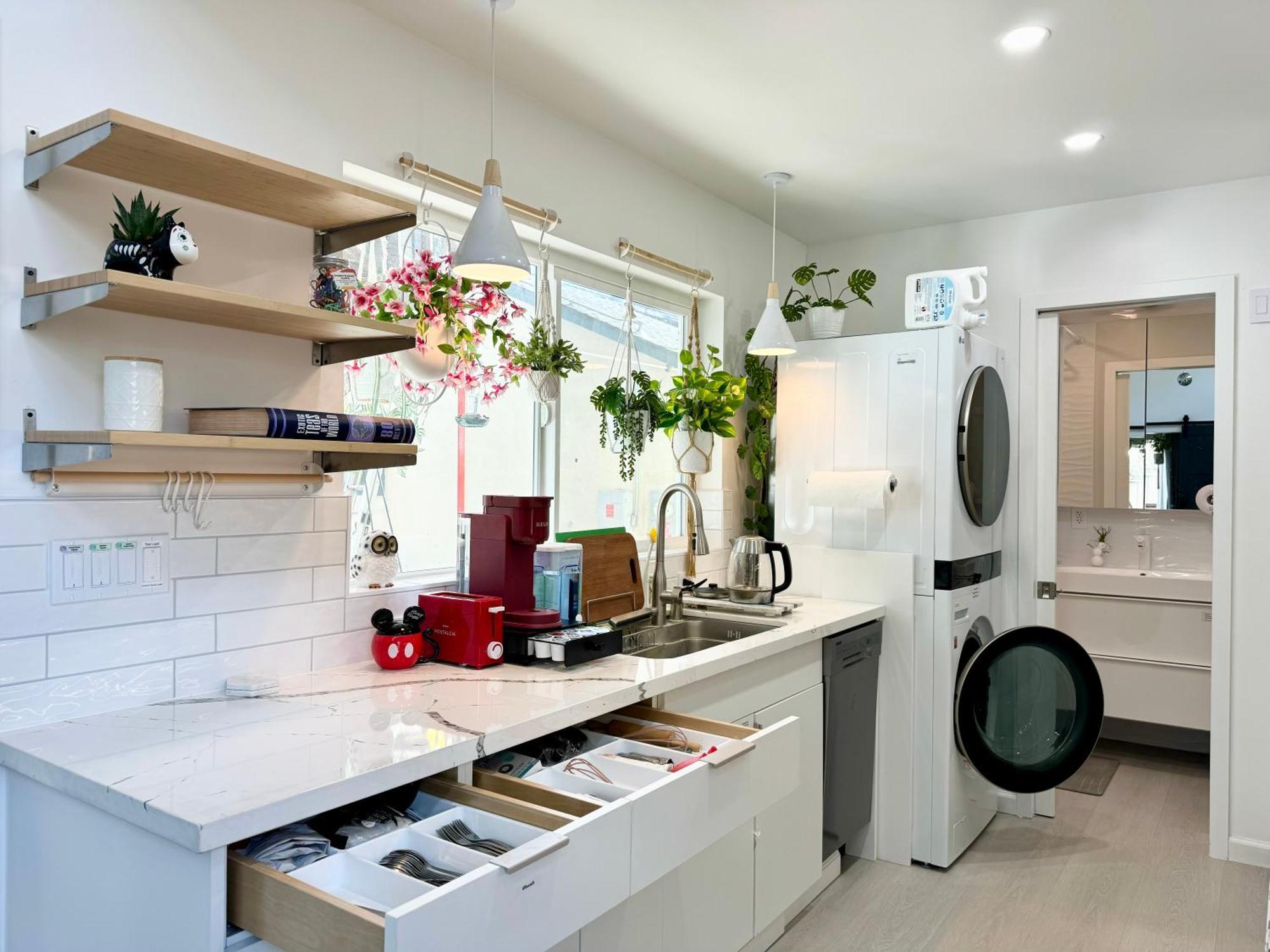 Family Pick, Mickey Dream Loft And Tree House Apartment