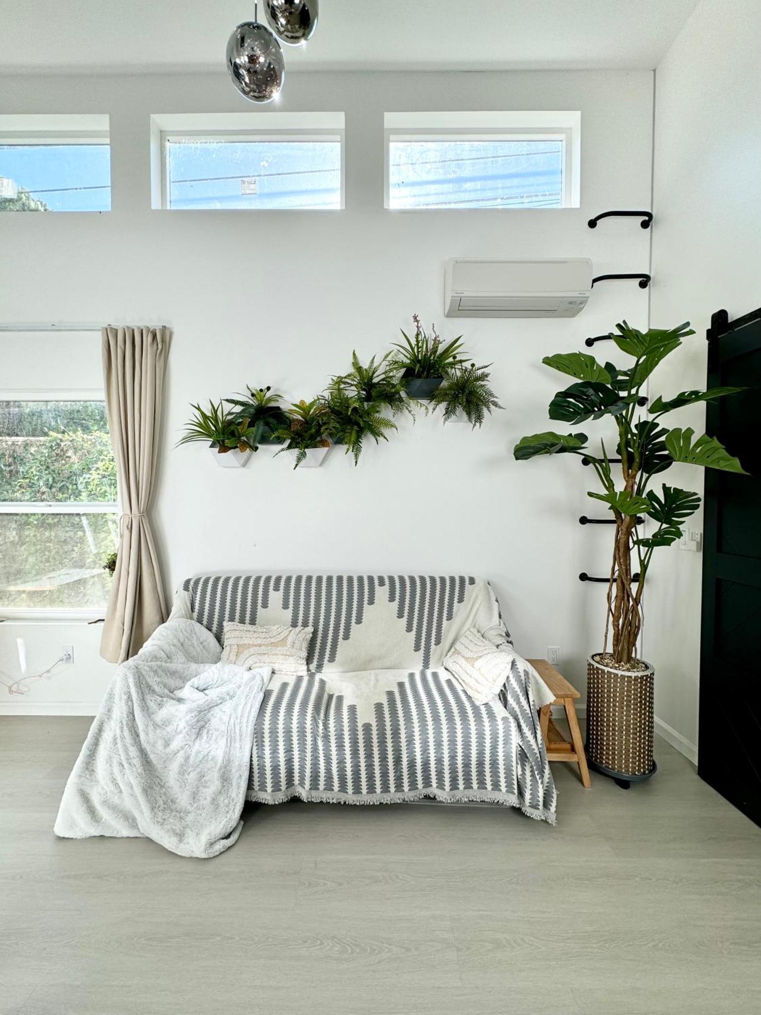 Family Pick, Mickey Dream Loft And Tree House Apartment *
